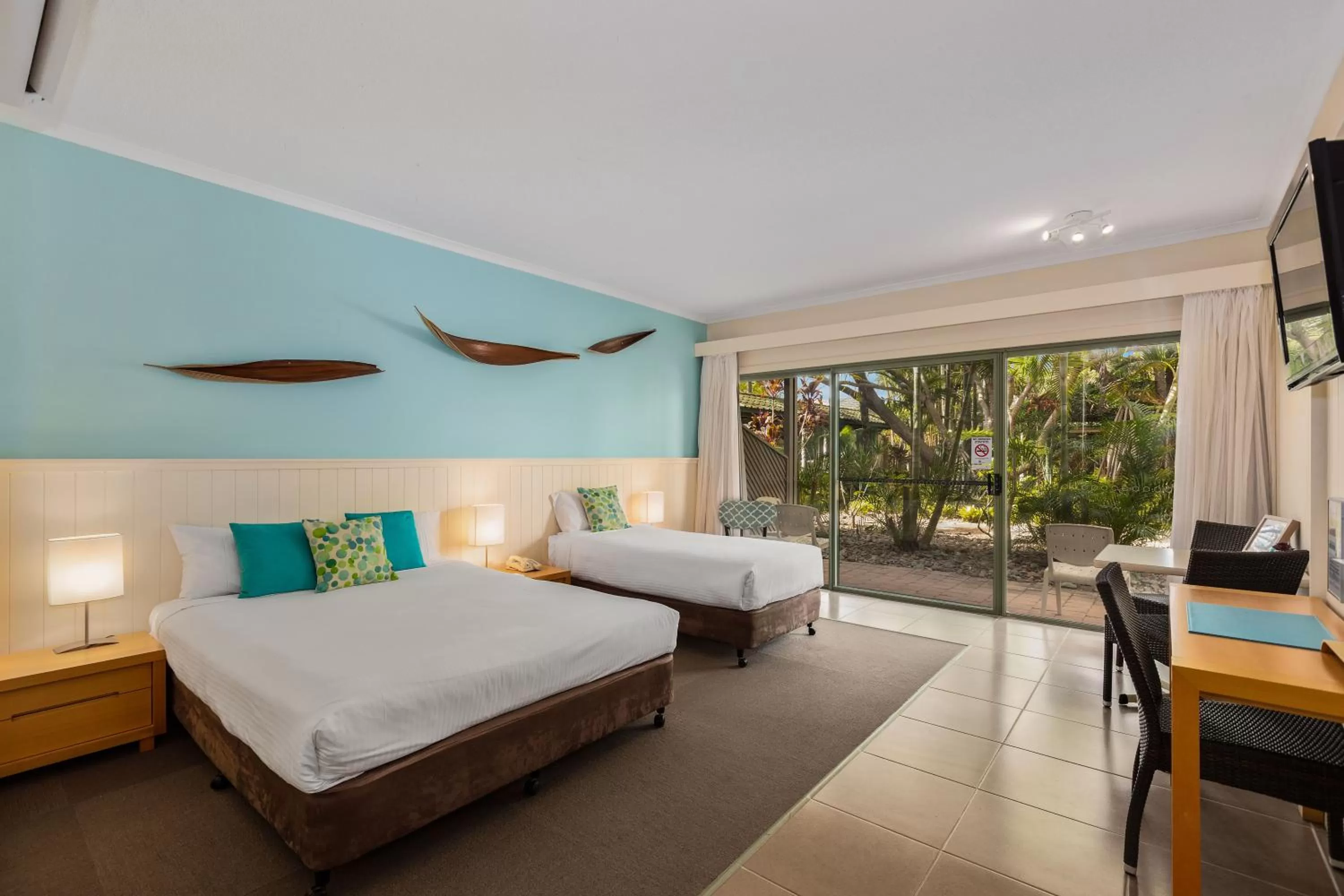 Photo of the whole room, Bed in Ballina Beach Resort