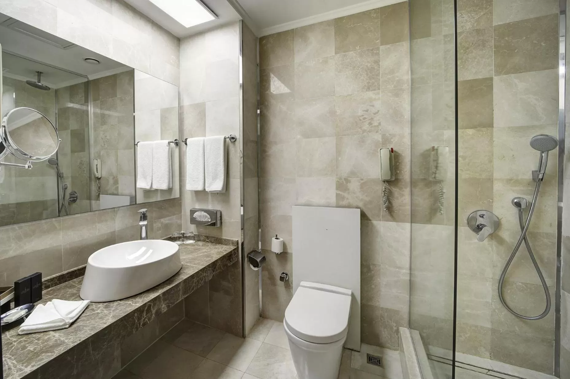 Shower in Legacy Ottoman Hotel Istanbul Old City