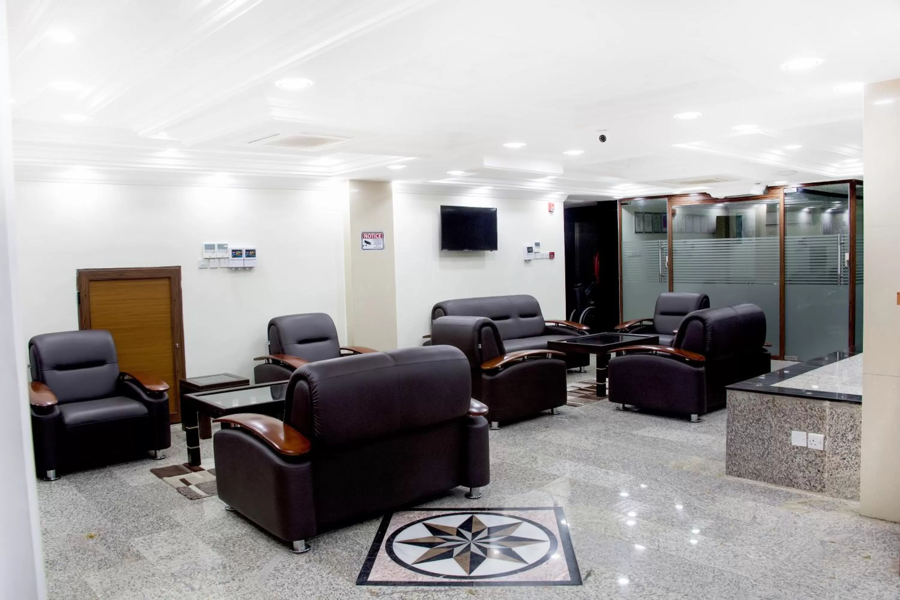 TV and multimedia in Sleep Inn Hotel - Kariakoo