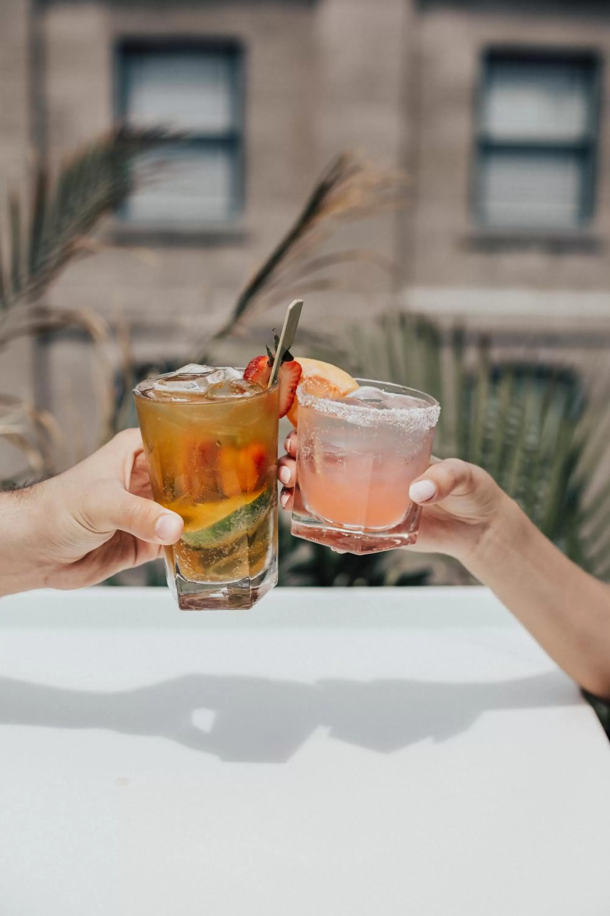 Day in Hotel Nelligan