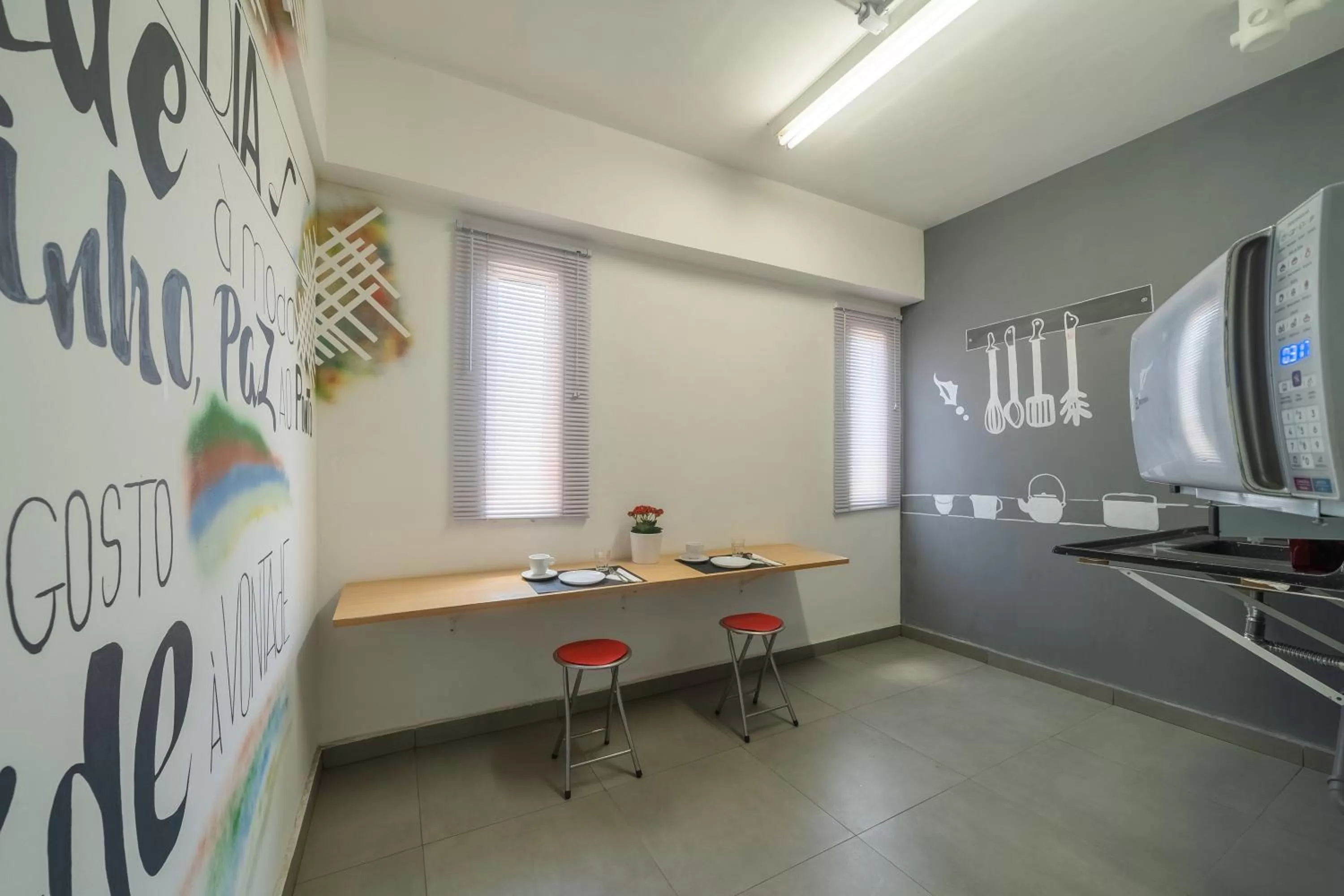 Kitchen or kitchenette in ibis Sorocaba