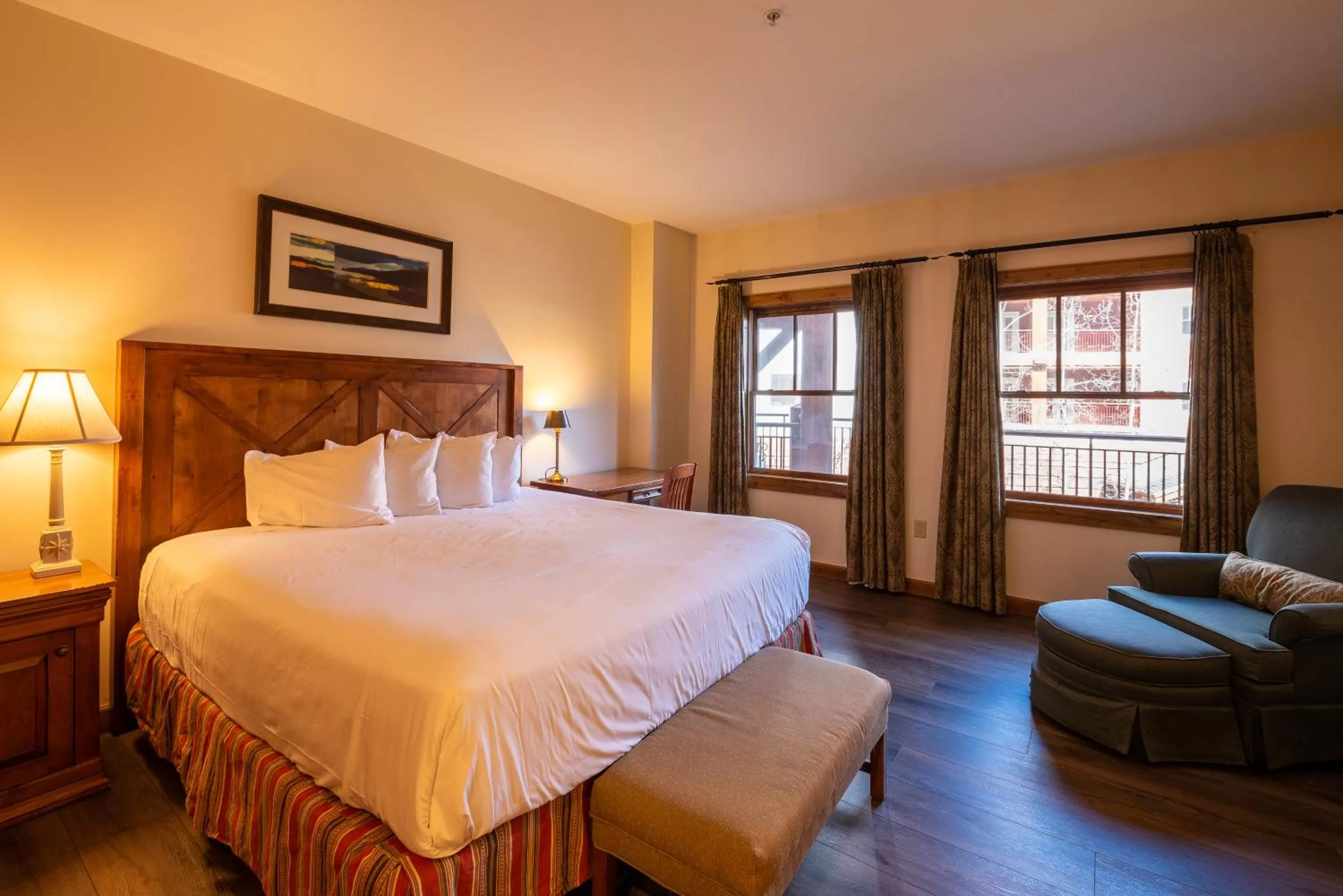 Bed in The Lodge at Mountaineer Square, A Vail Resorts Property