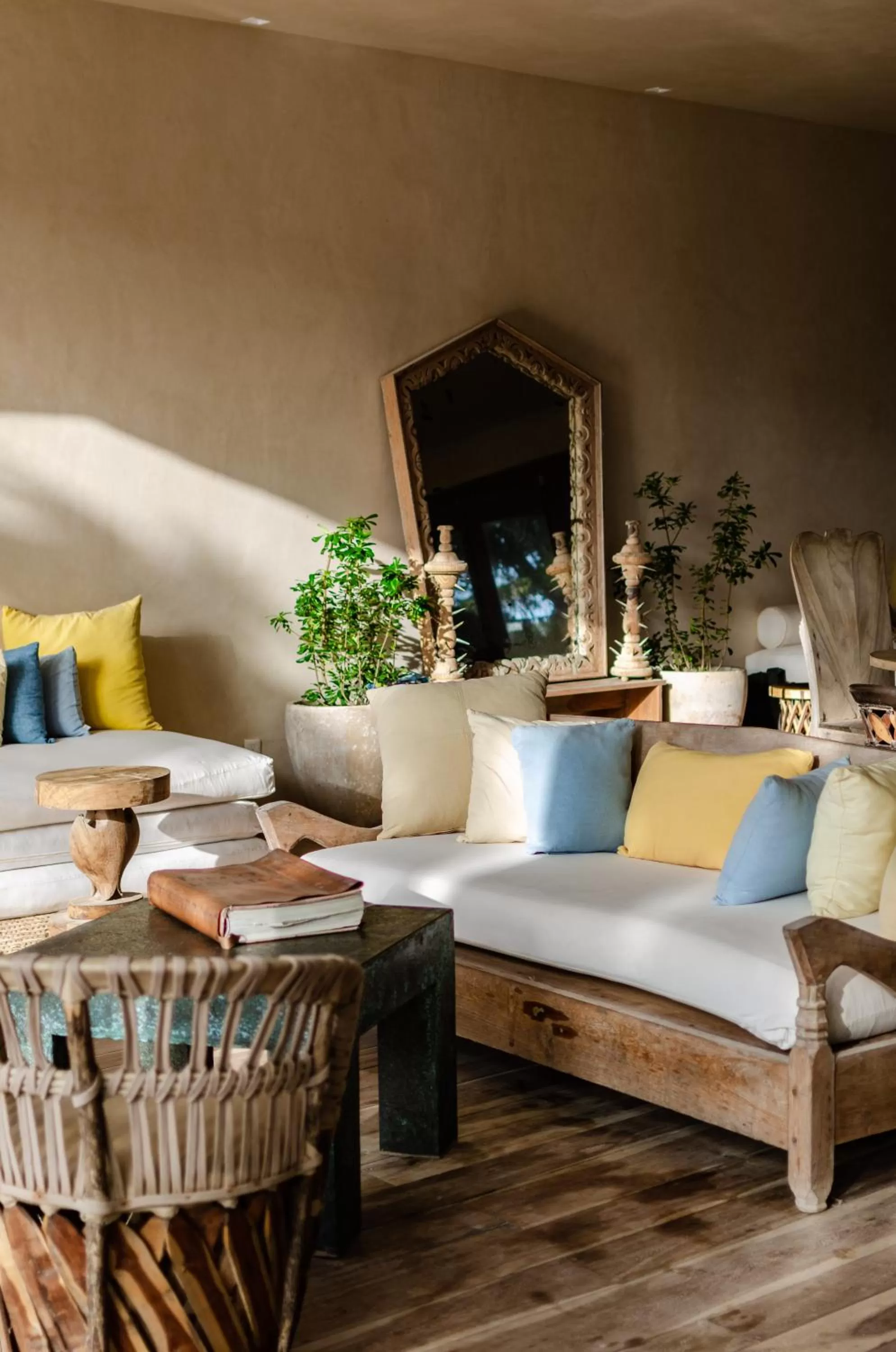 Living room in La Valise Tulum, Member of Small Luxury Hotels