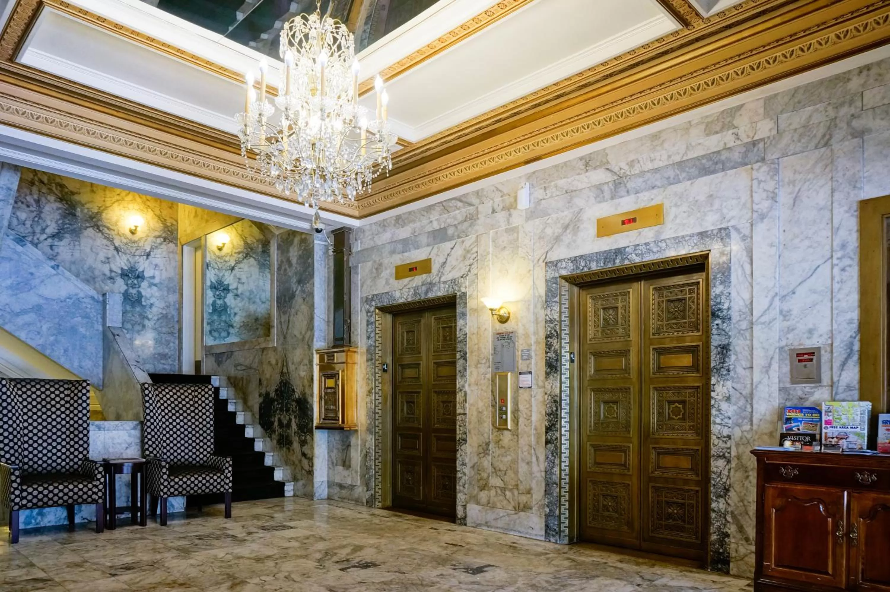 Lobby or reception in Gaslamp Plaza Suites