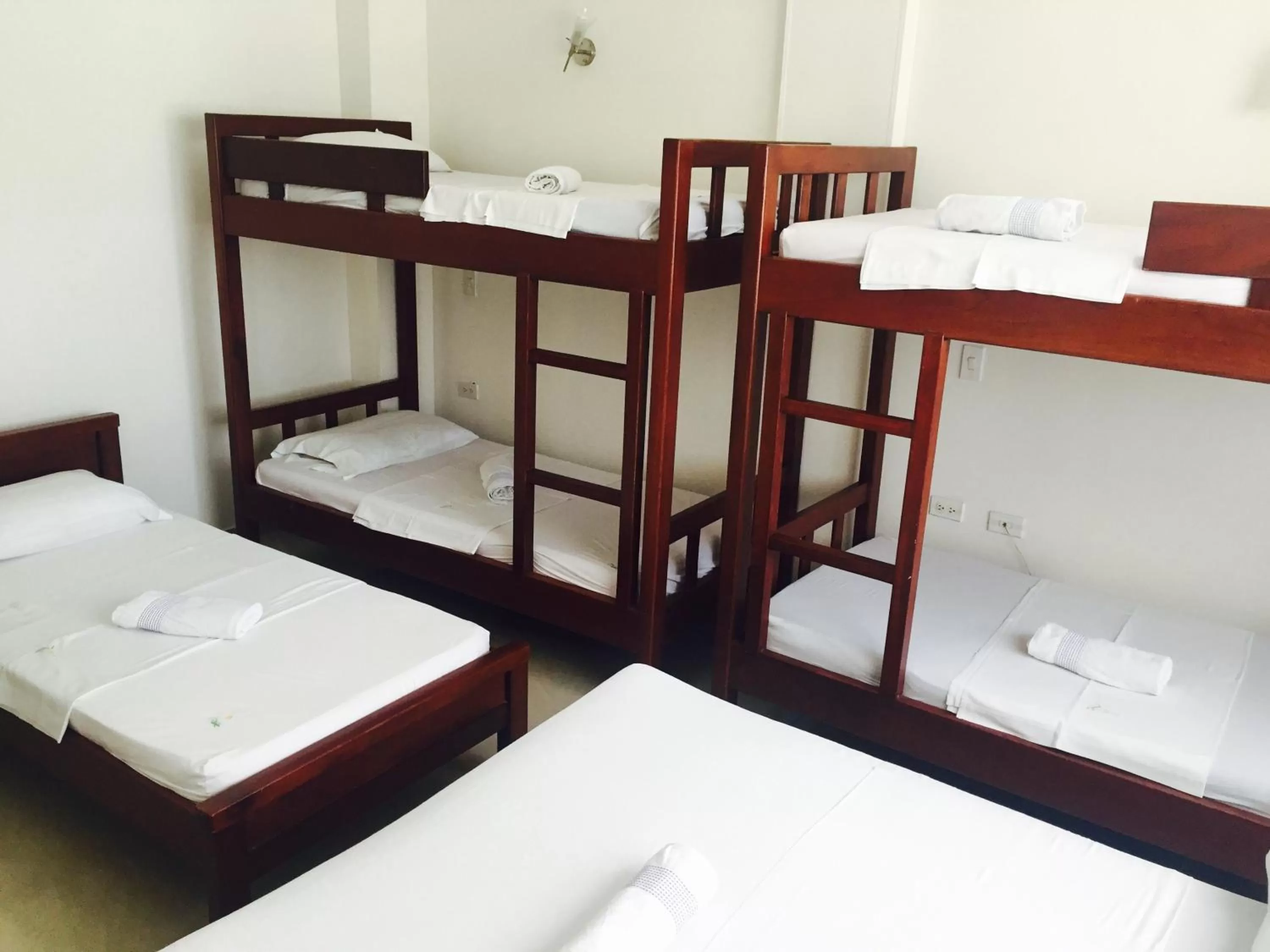 Decorative detail, Bunk Bed in Hotel Preferencial Class