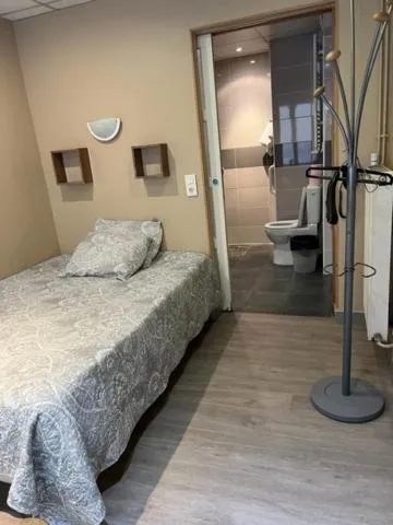 Bed in Hôtel Jarry Confort