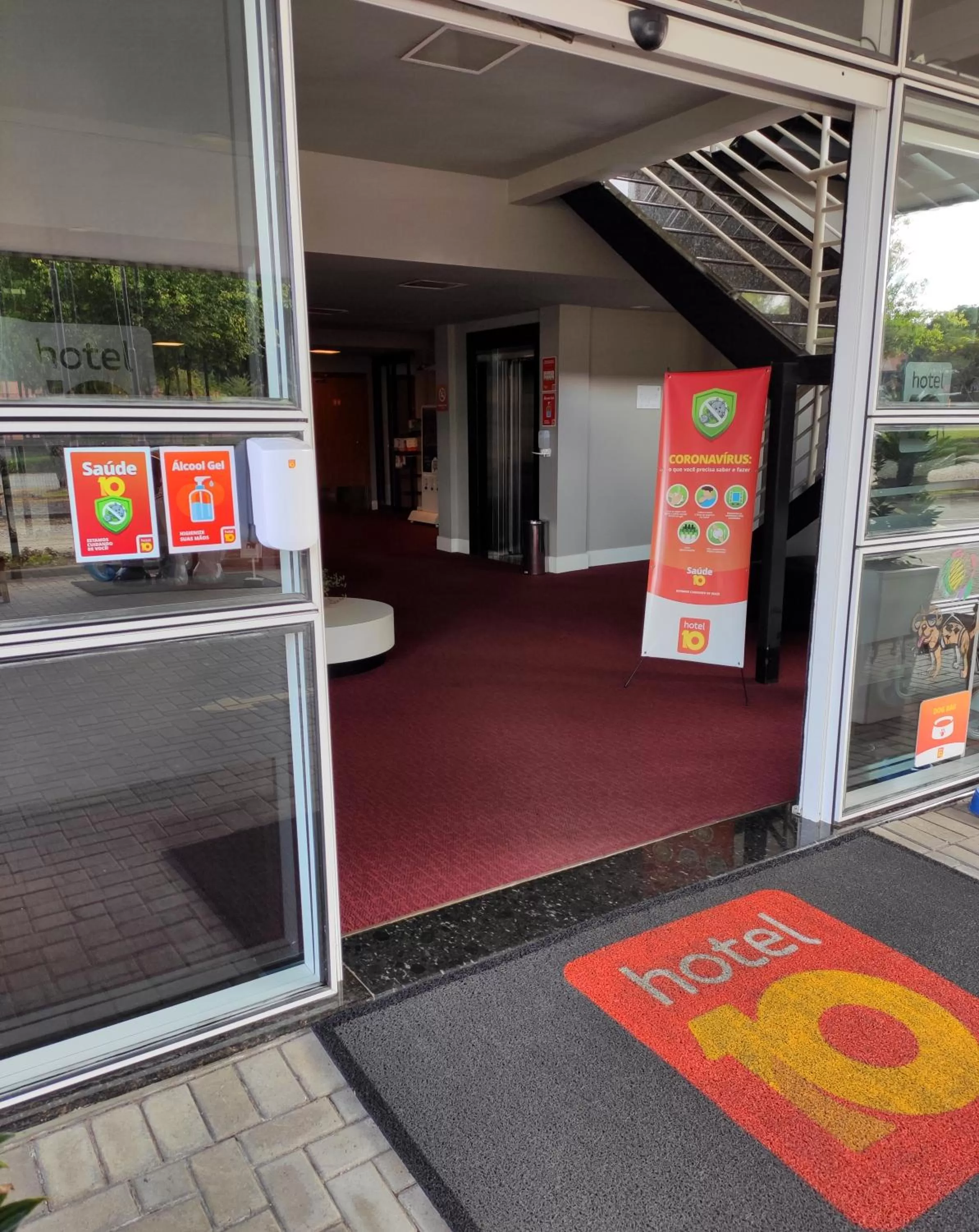 Facade/entrance in Hotel 10 Goiânia