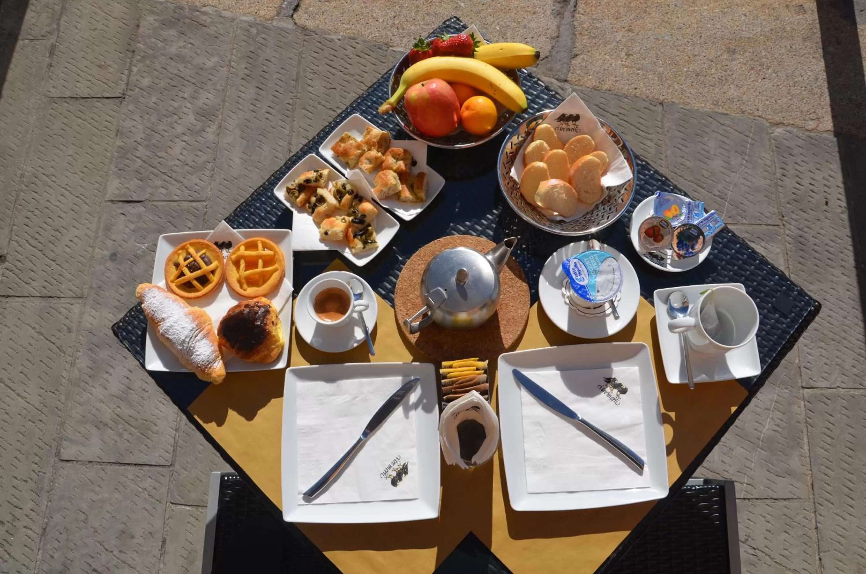 Food and drinks in I Tre Merli Locanda