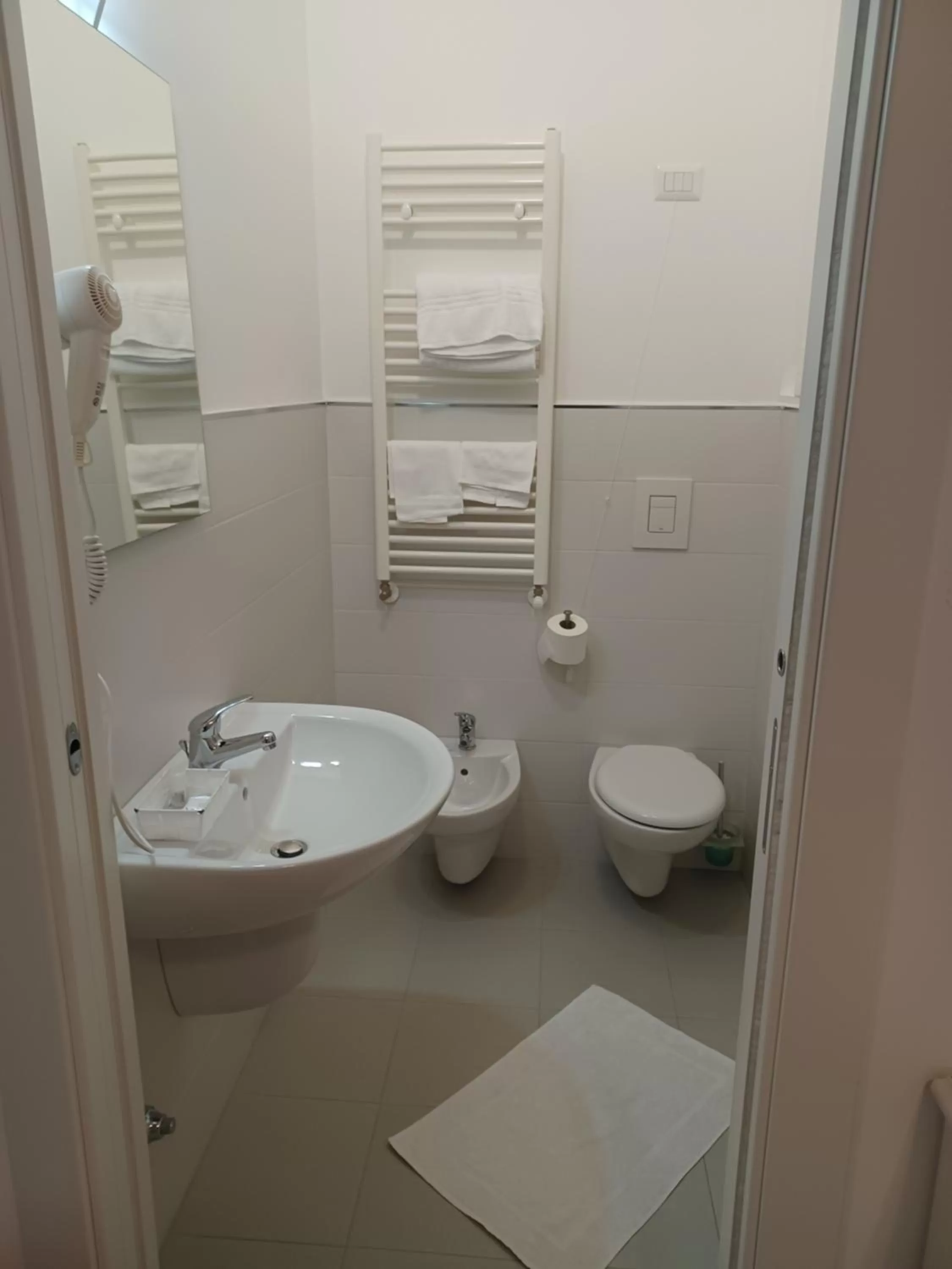 Toilet in Hotel Costa