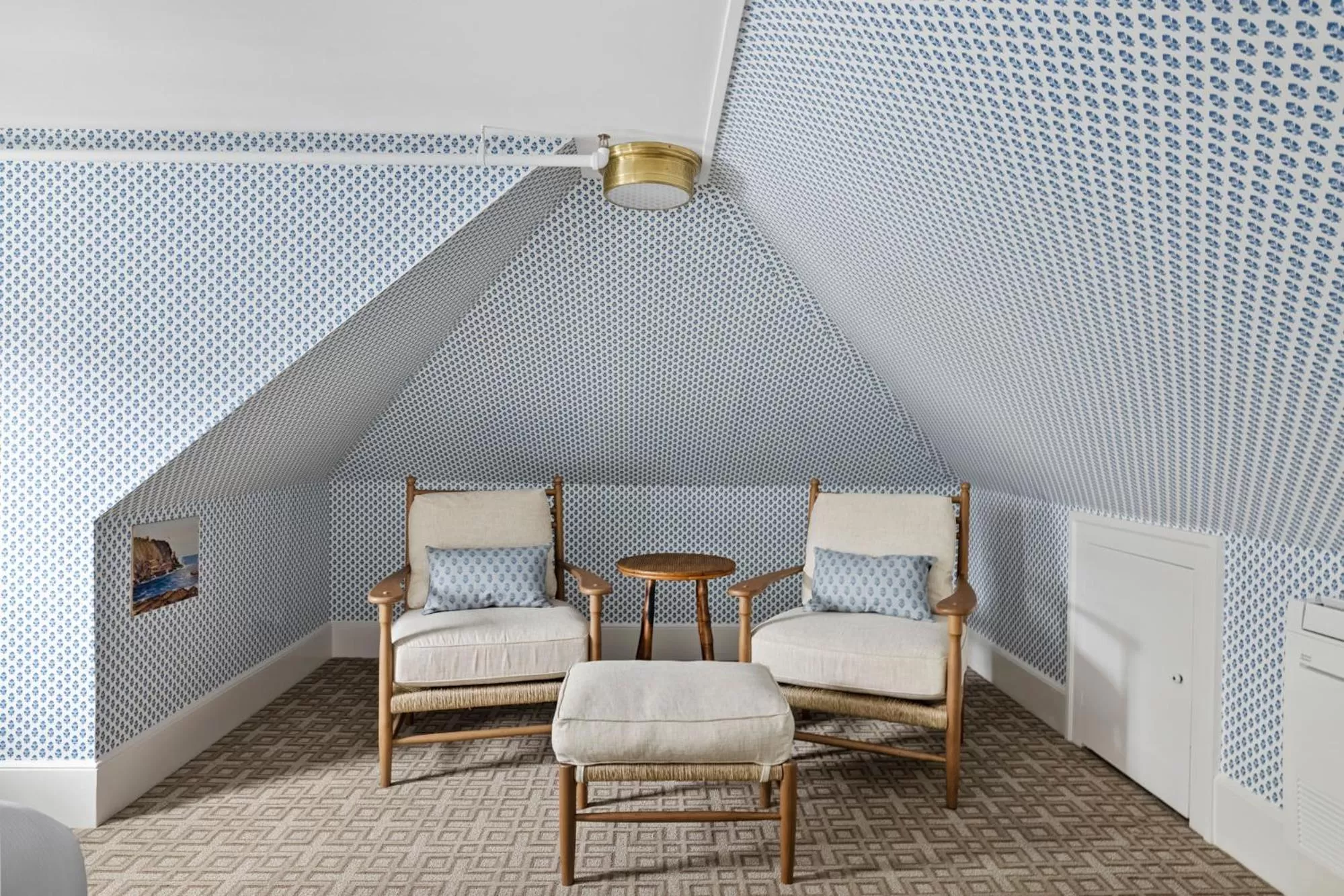 Seating area in Kennebunkport Inn