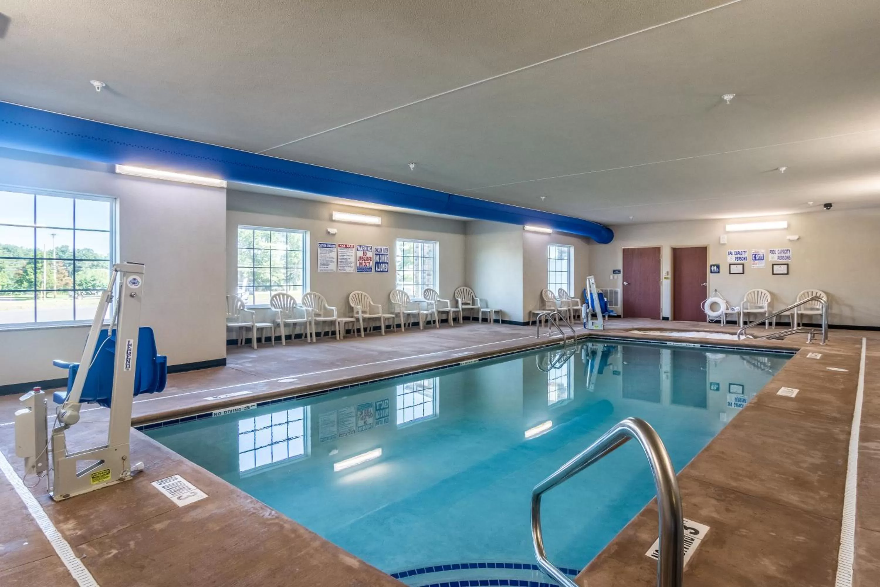 Pool view in Cobblestone Hotel & Suites - Greenville