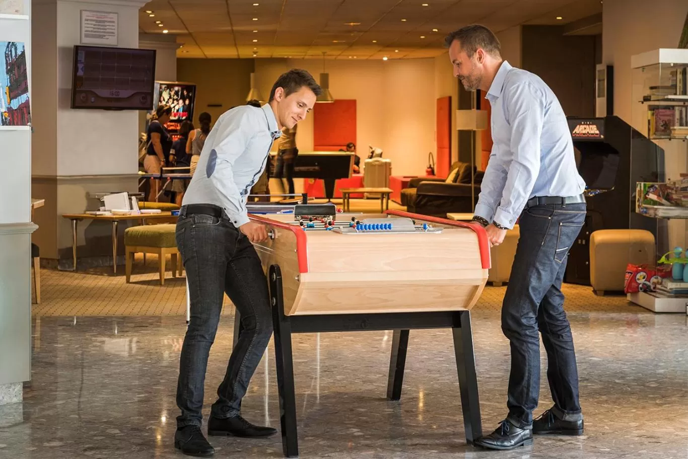 Lobby or reception in Mercure Paris Roissy CDG