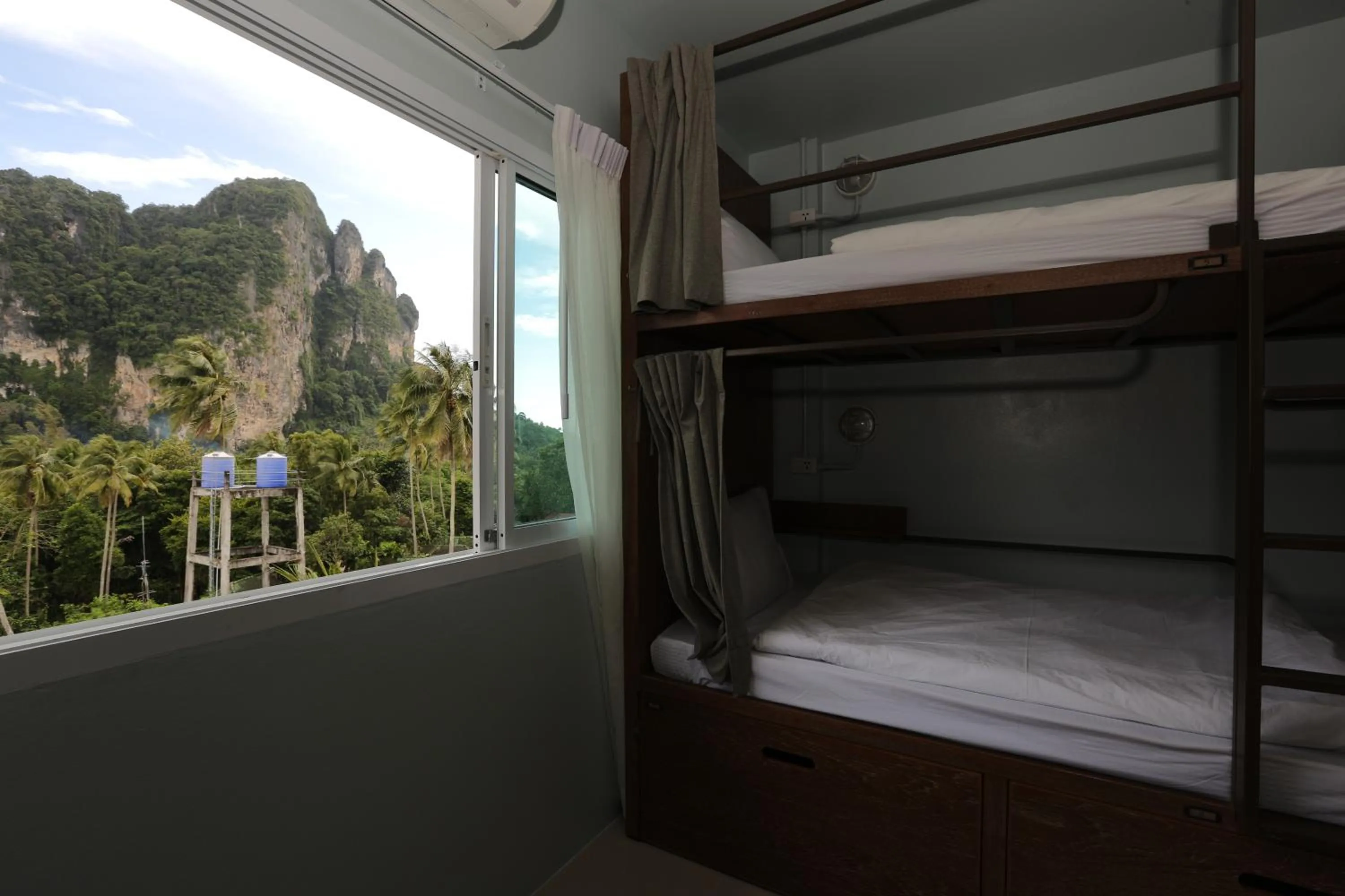 Beach, Bed in Pop-In Aonang