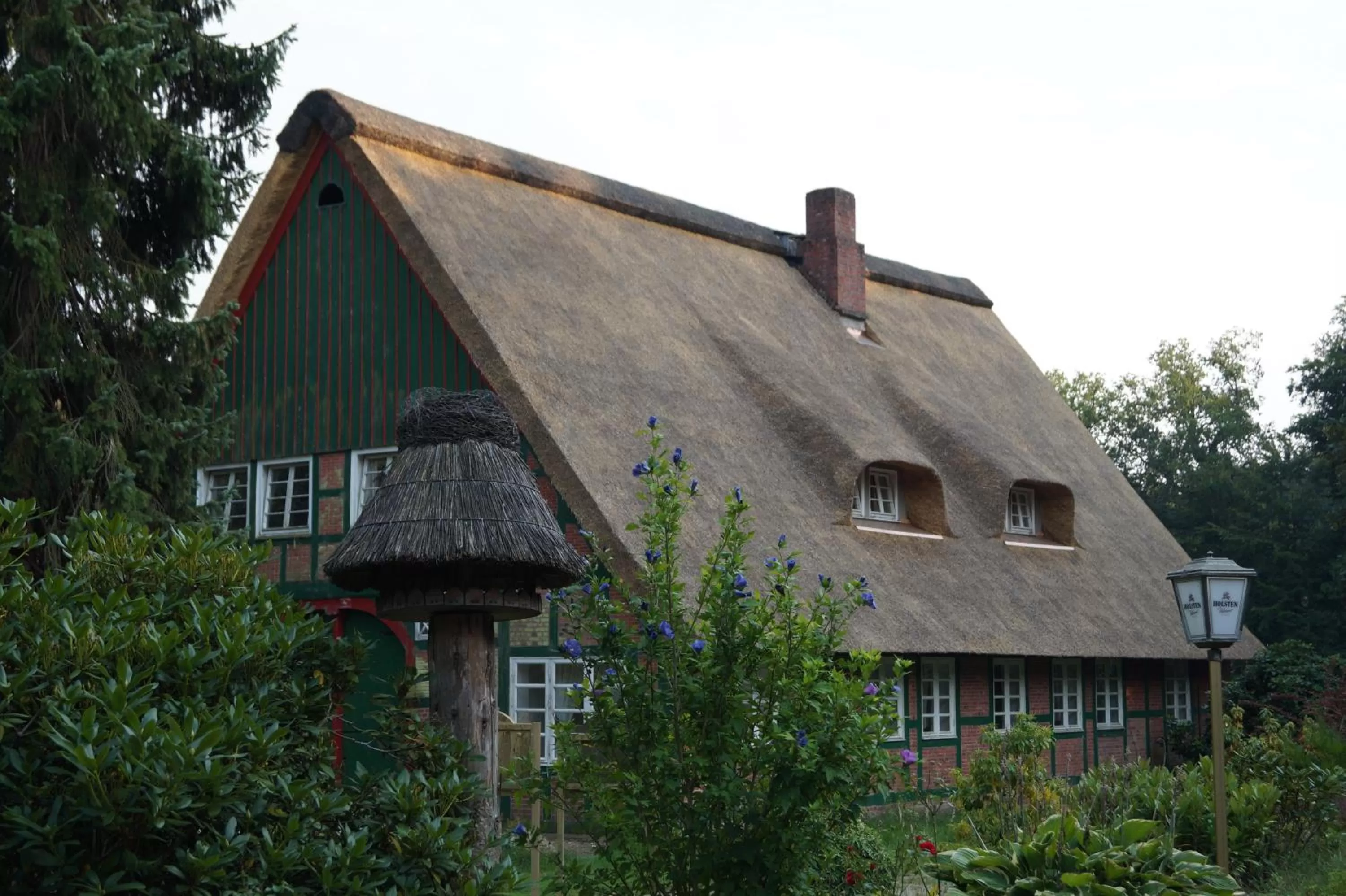 Facade/entrance, Property Building in Forsthaus-Ferienhotel am Dobrock