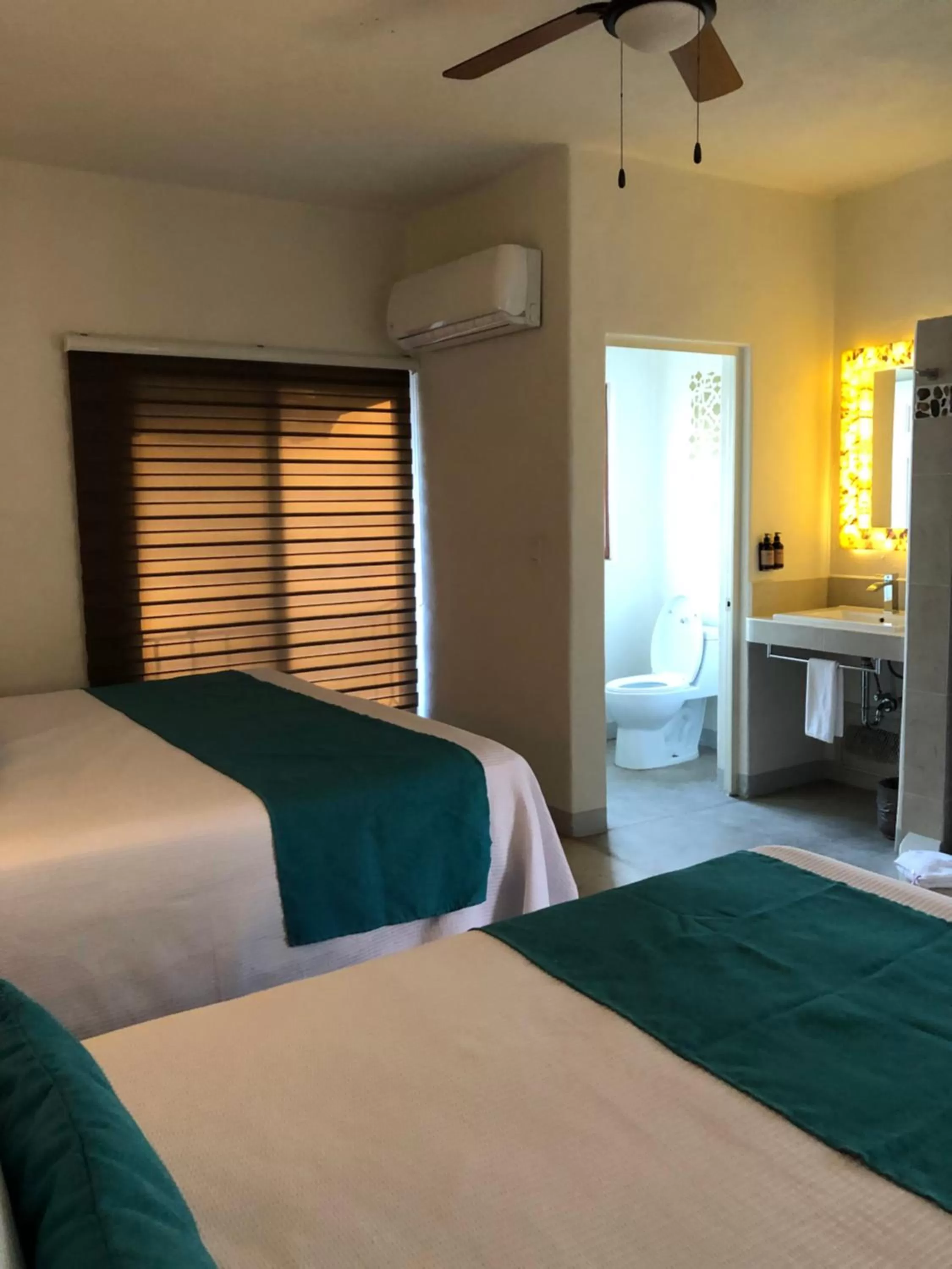 Bed in Paraiso Azul Hotel