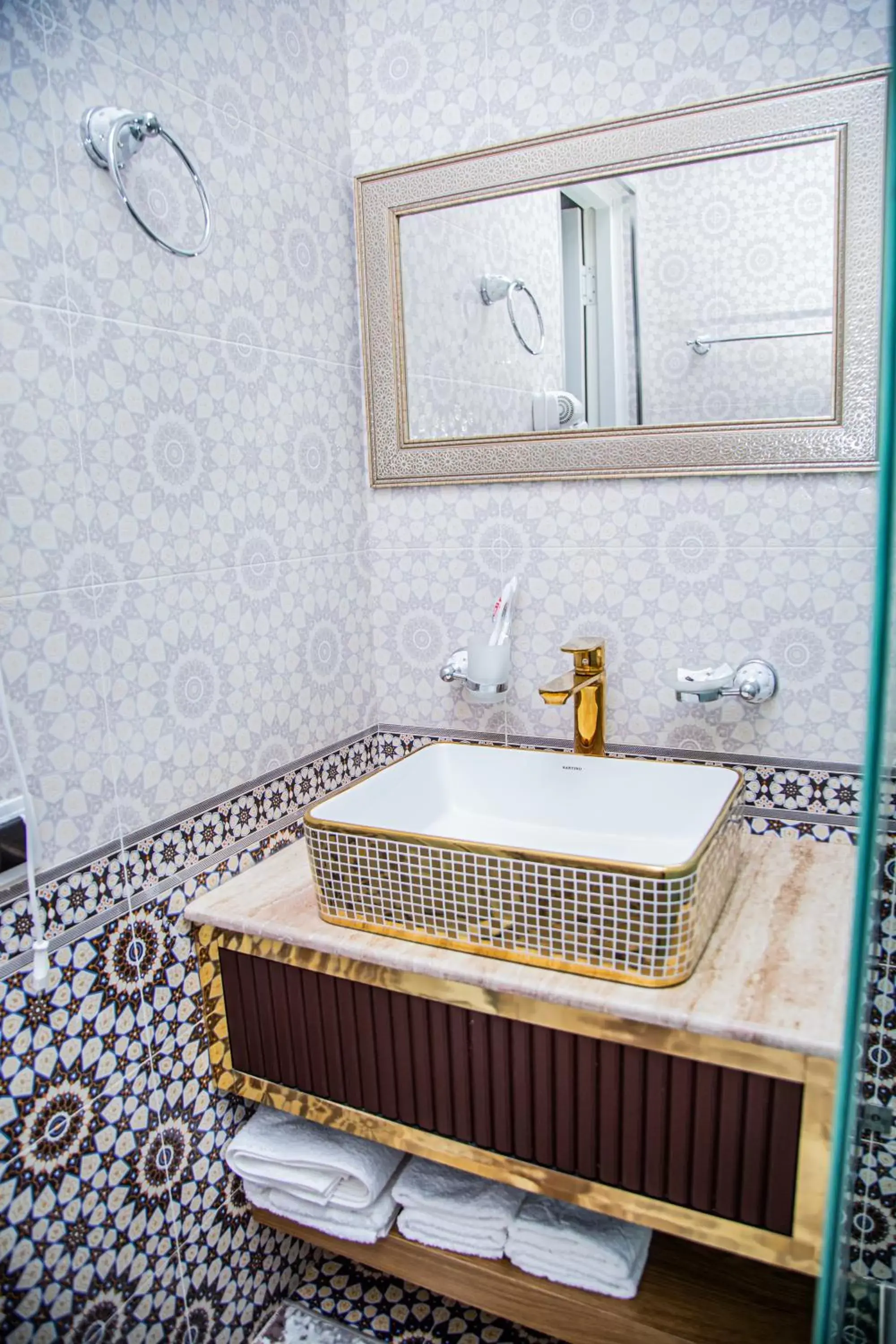 Double Room in Hayat Samarkand Double Room in Hayat Samarkand