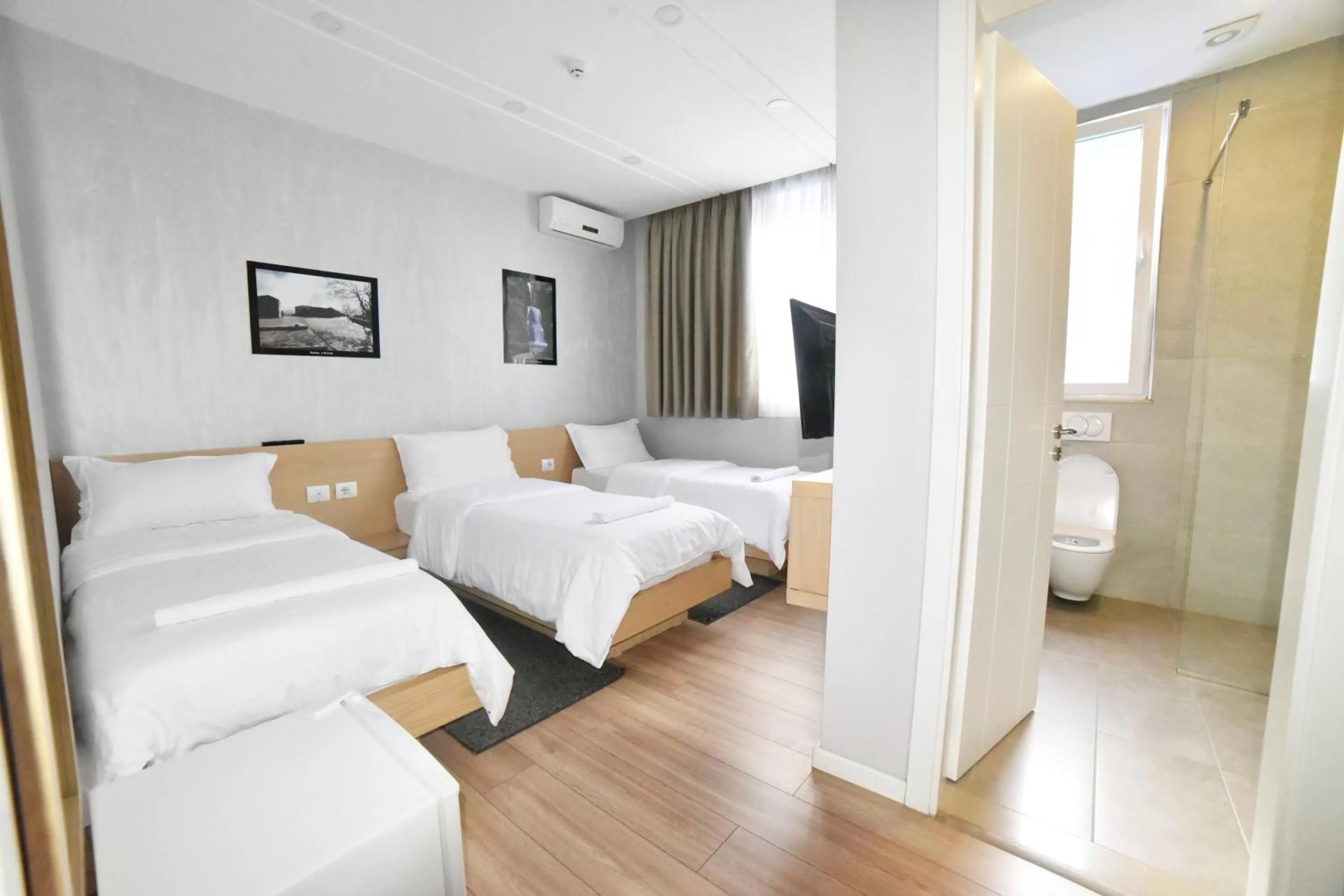 Basic Triple Room in Hotel Auto Grill Roberti