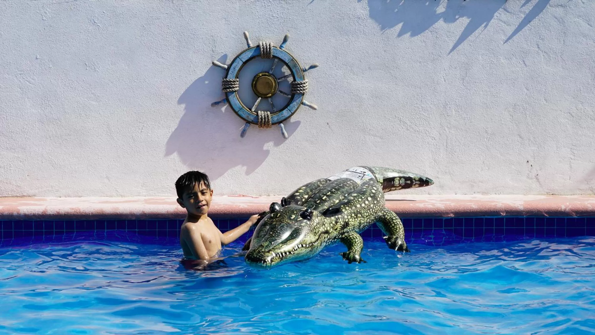 Swimming pool in Acapulco Amor