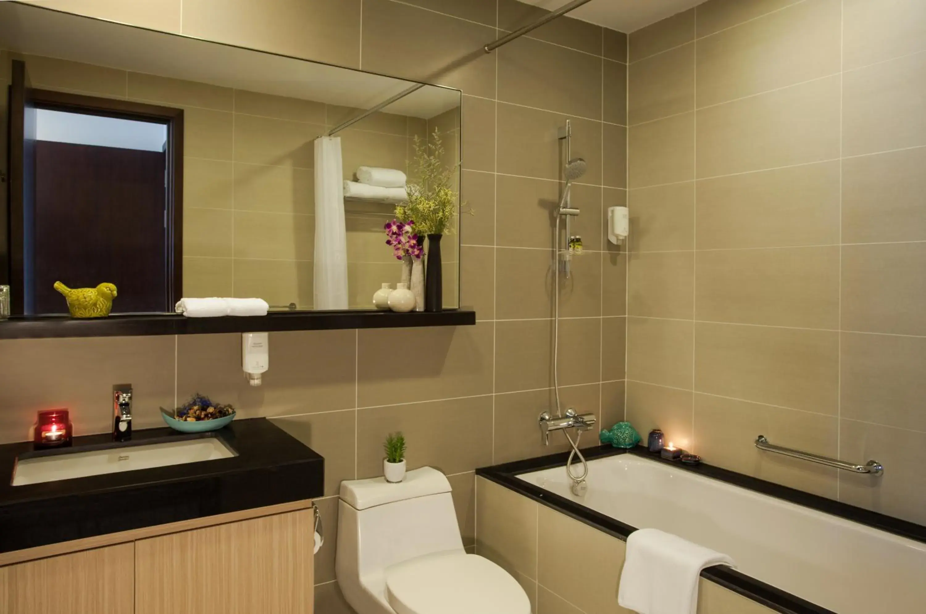 Premier Two-Bedroom Apartment in Somerset Central TD Hai Phong City Premier Two-Bedroom Apartment in Somerset Central TD Hai Phong City