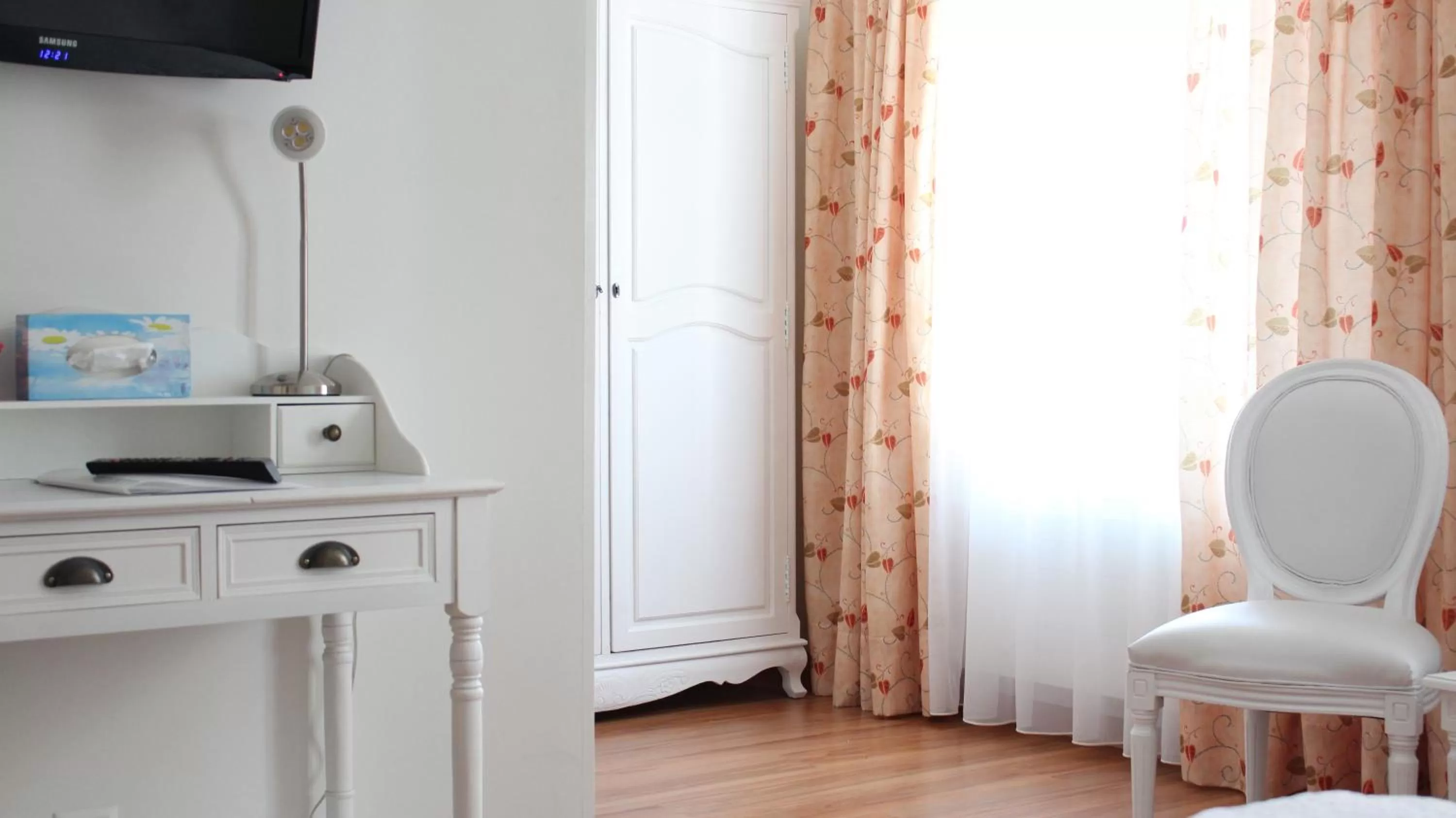 Seating area in Hotel Weisses Kreuz