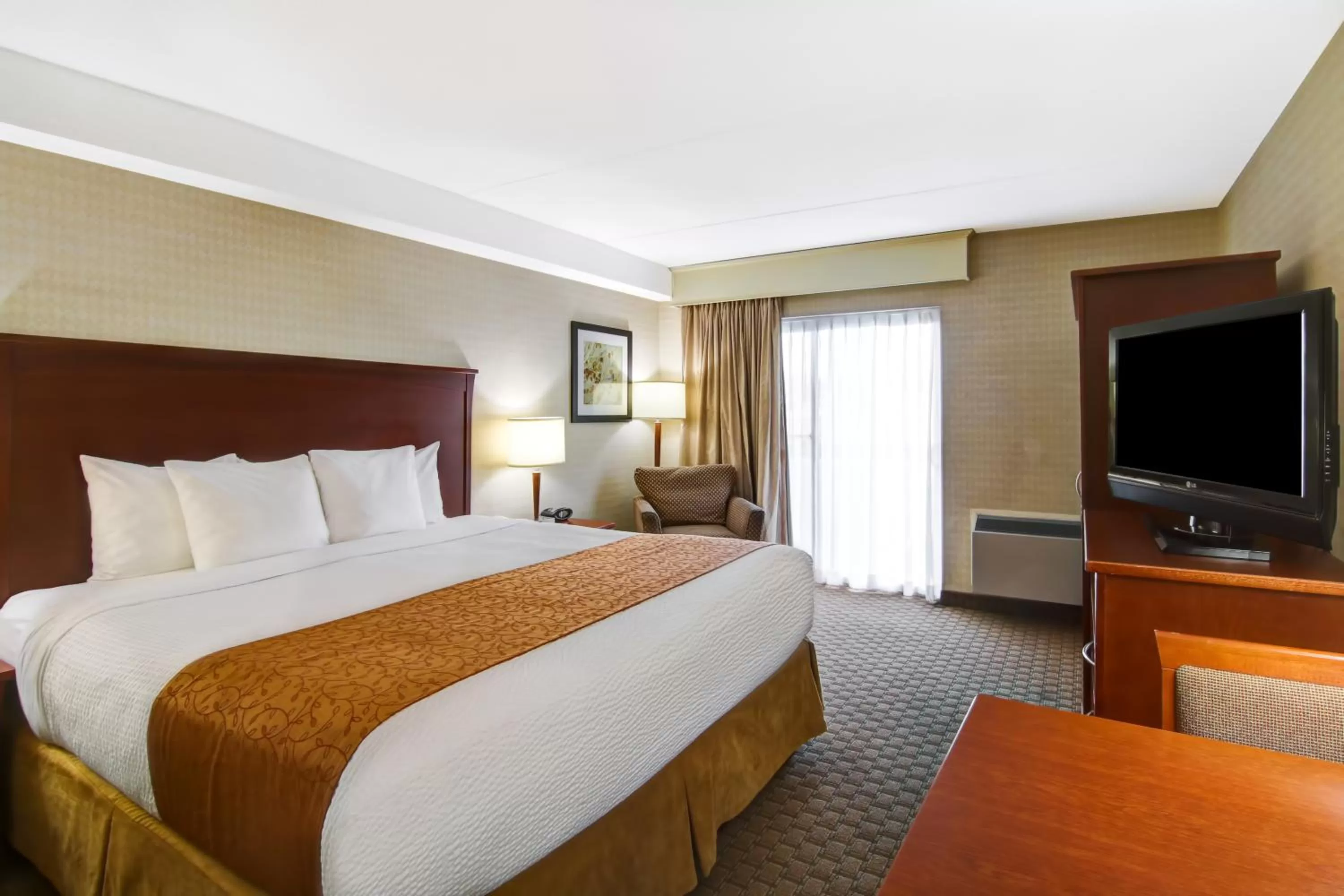 Bedroom, Bed in Quality Inn