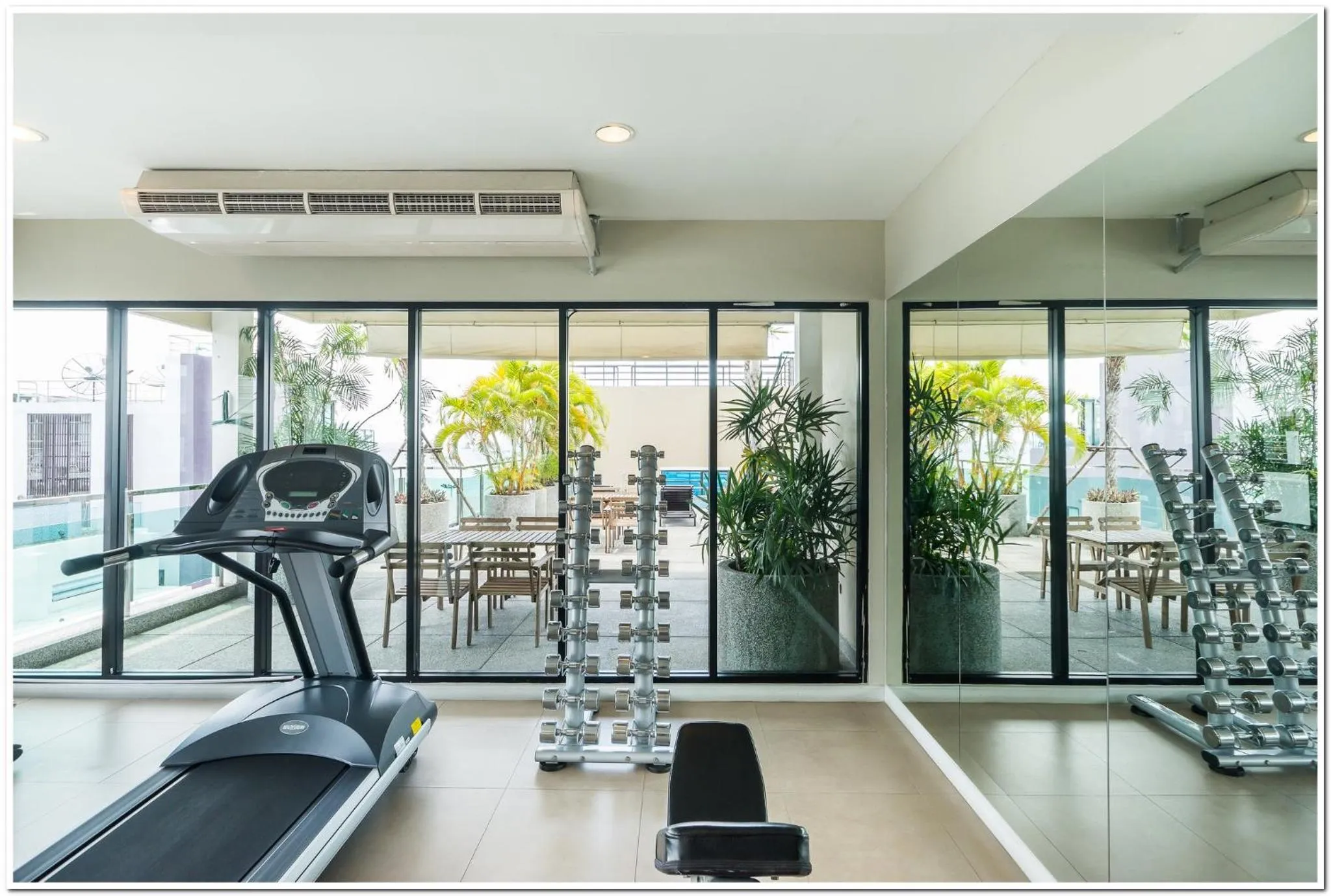 Fitness centre/facilities in Sea Me Spring Too Hotel