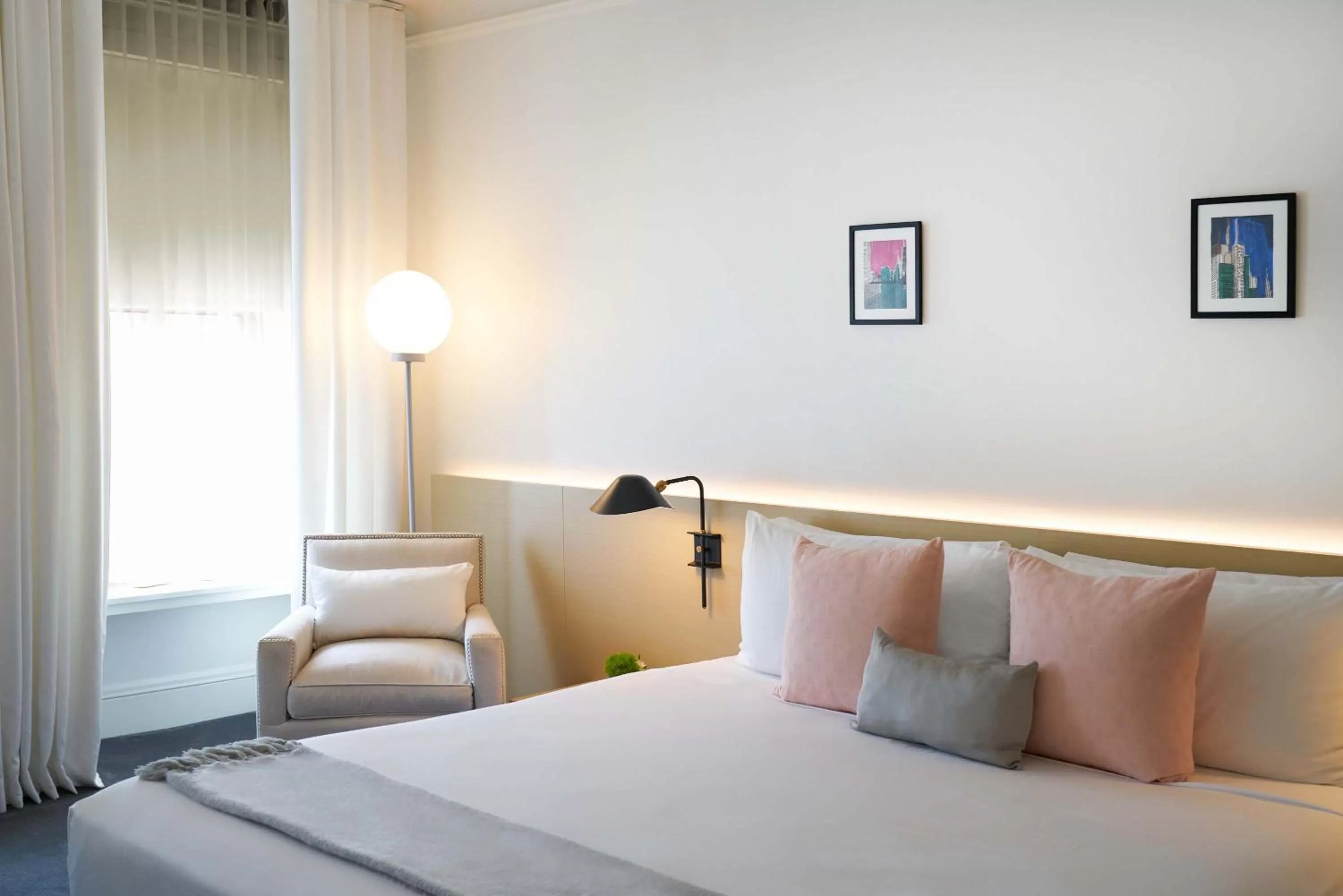 Bed in Ambassador Chicago, part of JdV by Hyatt