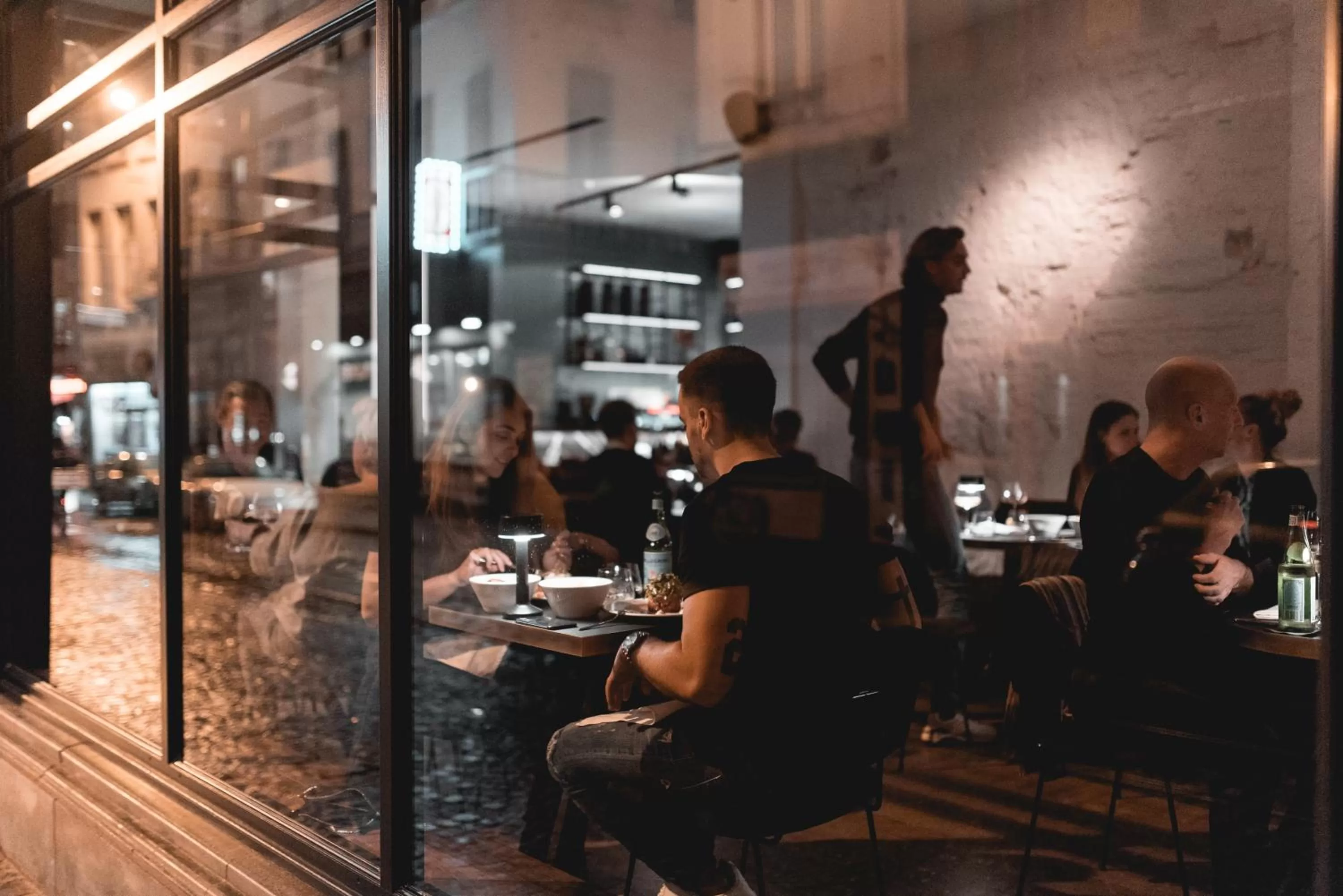 Restaurant/places to eat in Hotel Riga