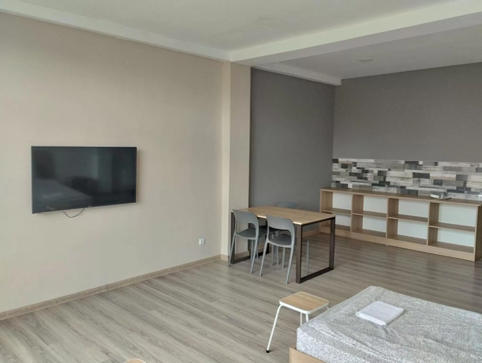TV and multimedia, TV/Entertainment Center in PARK-hotel