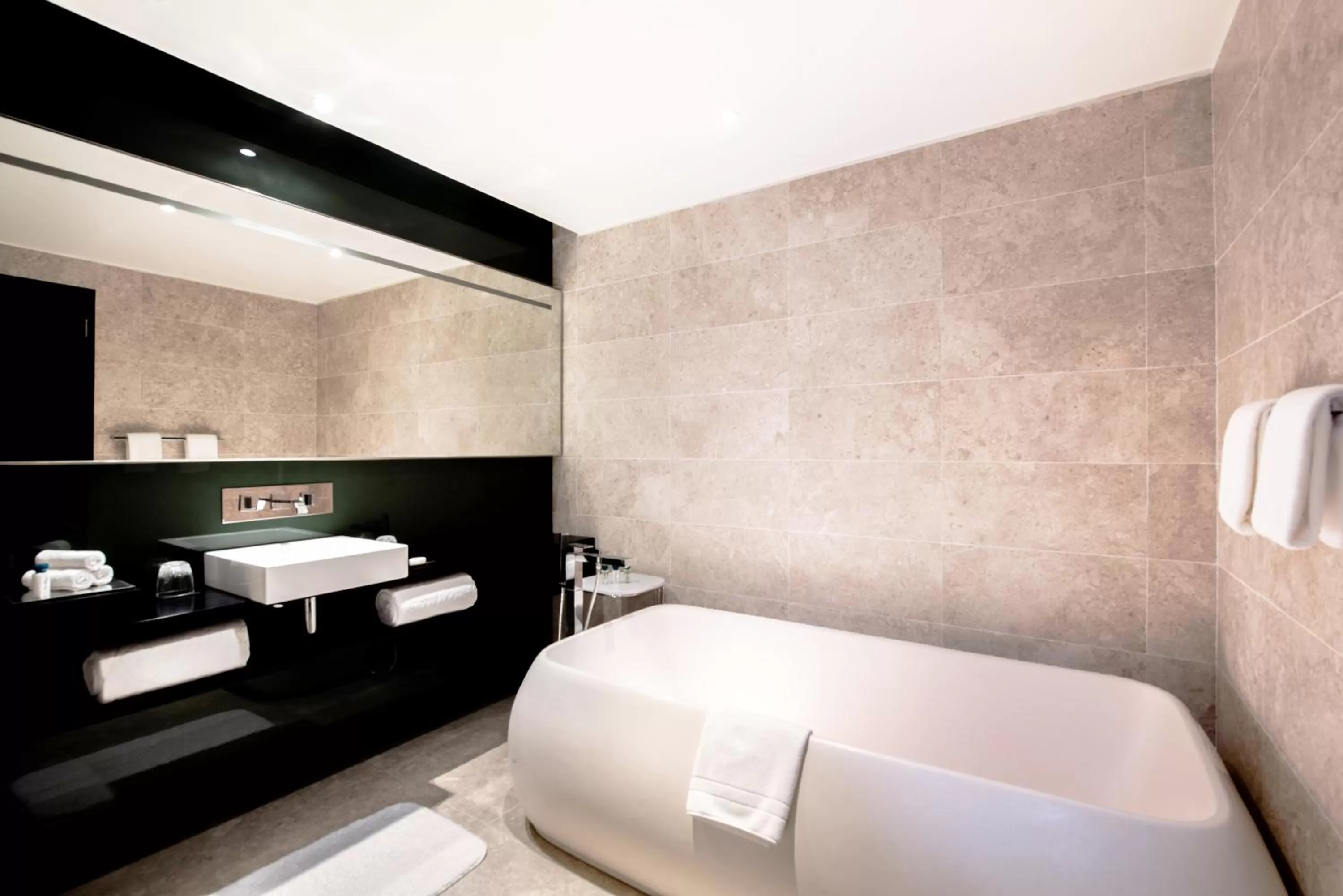 Bathroom in Kempinski Hotel Muscat