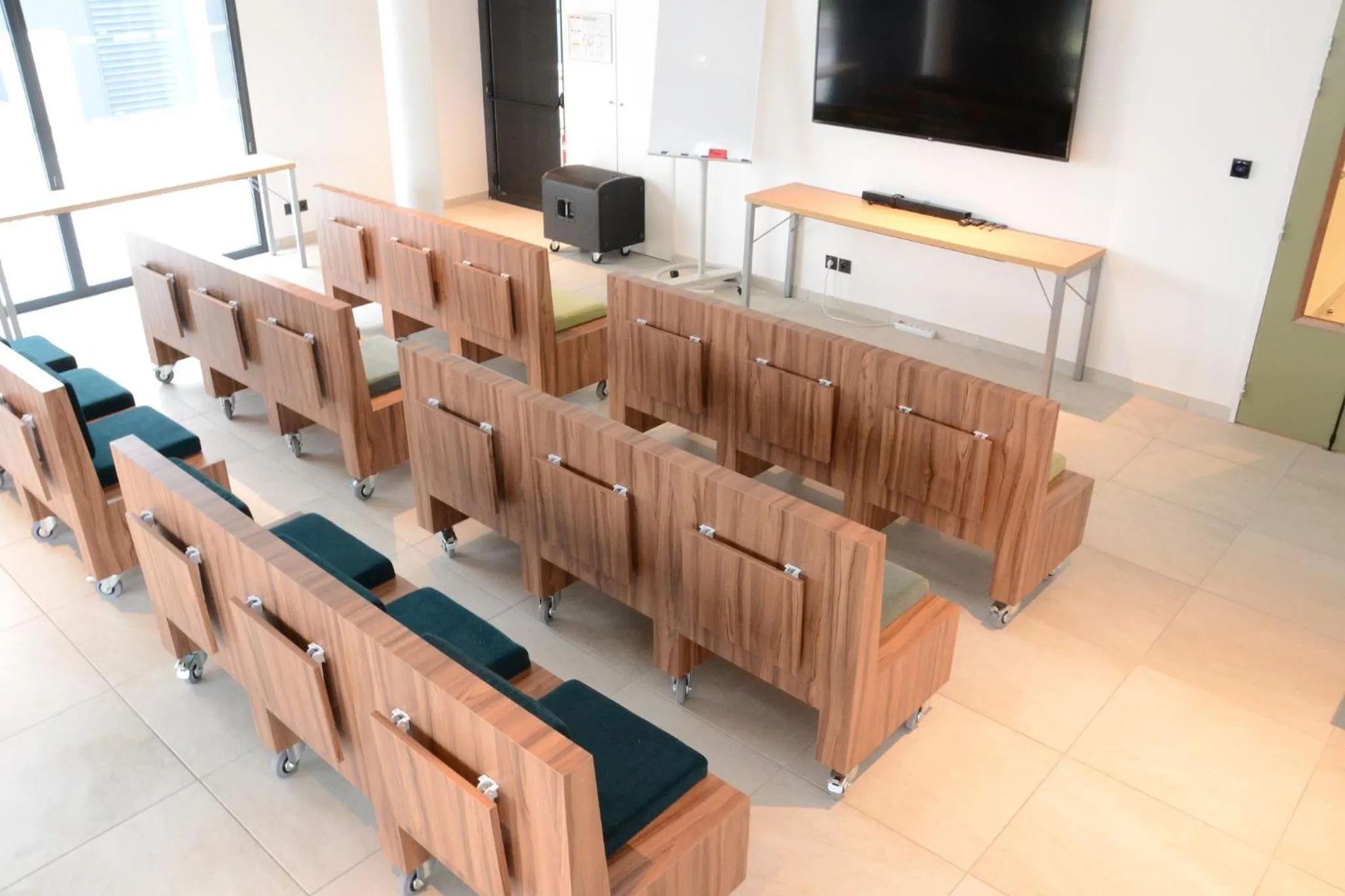Meeting/conference room in ibis Styles Bordeaux Lac Bruges