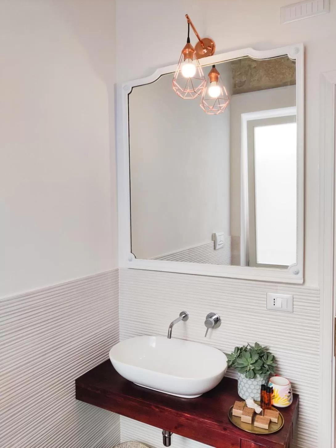 Bathroom in Calamùrn Ortigia