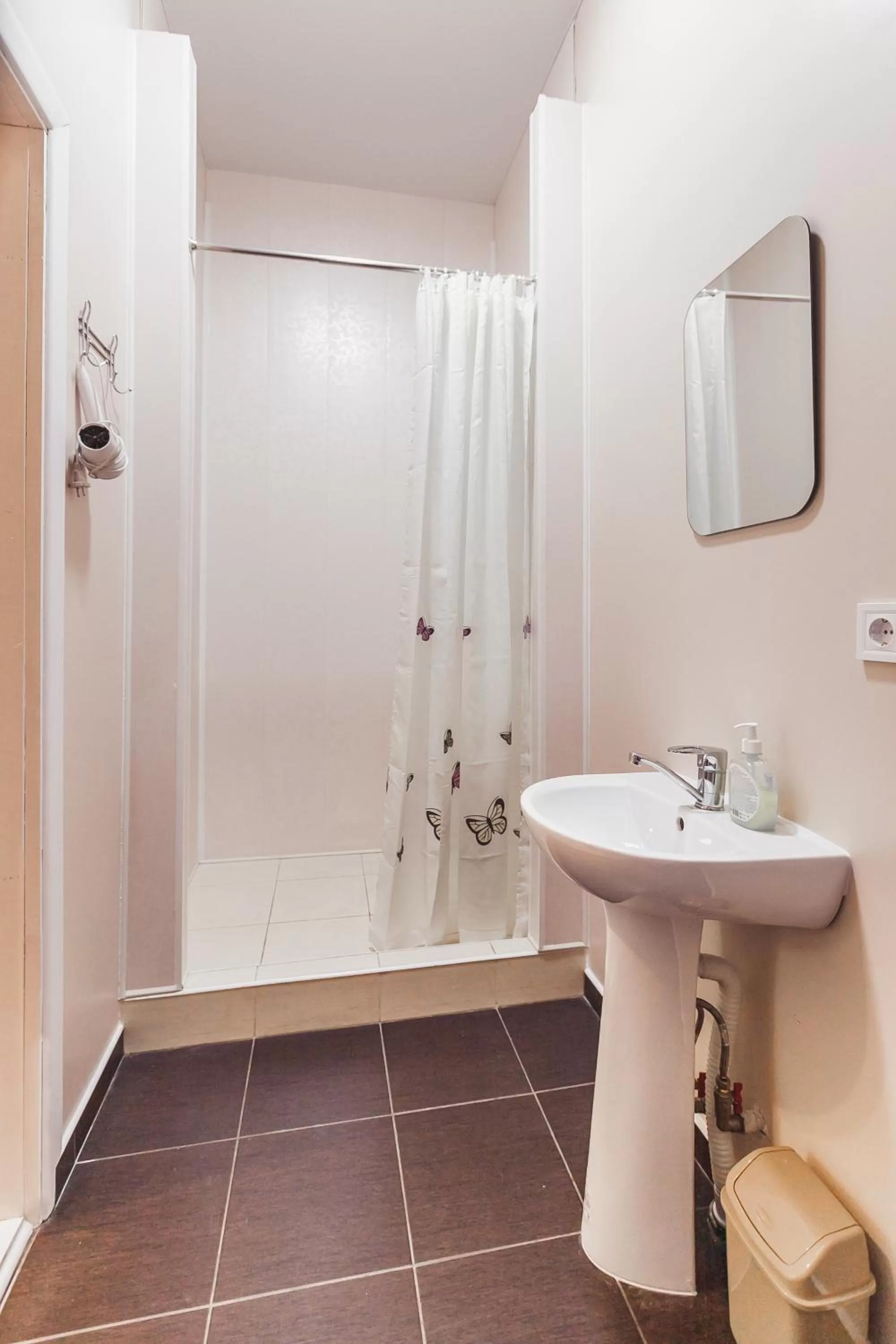 Shower in Apartments near Deribasovskaya