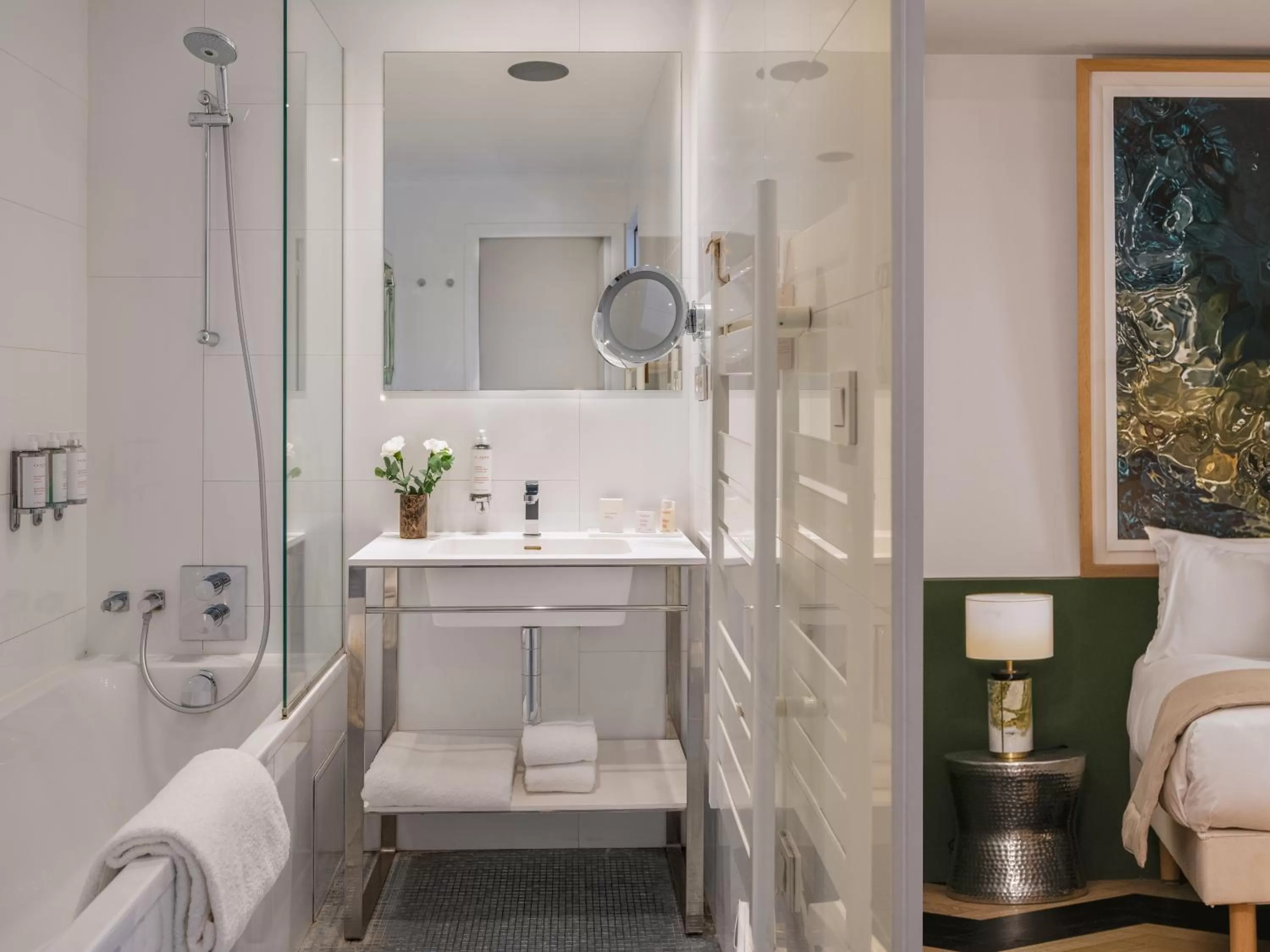 Bathroom in Le Rayz Vendome