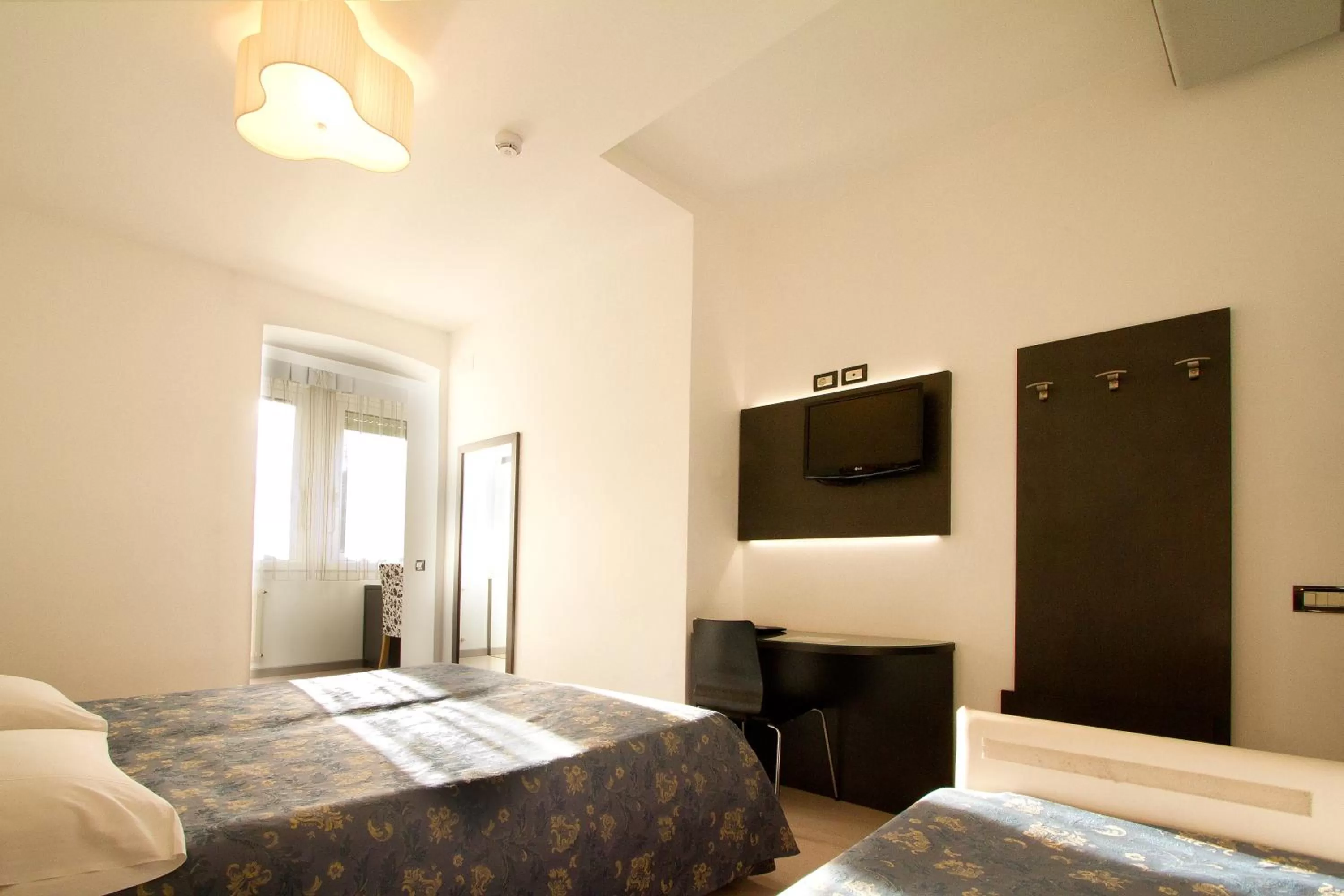 Bedroom, Bed in Hotel Roma