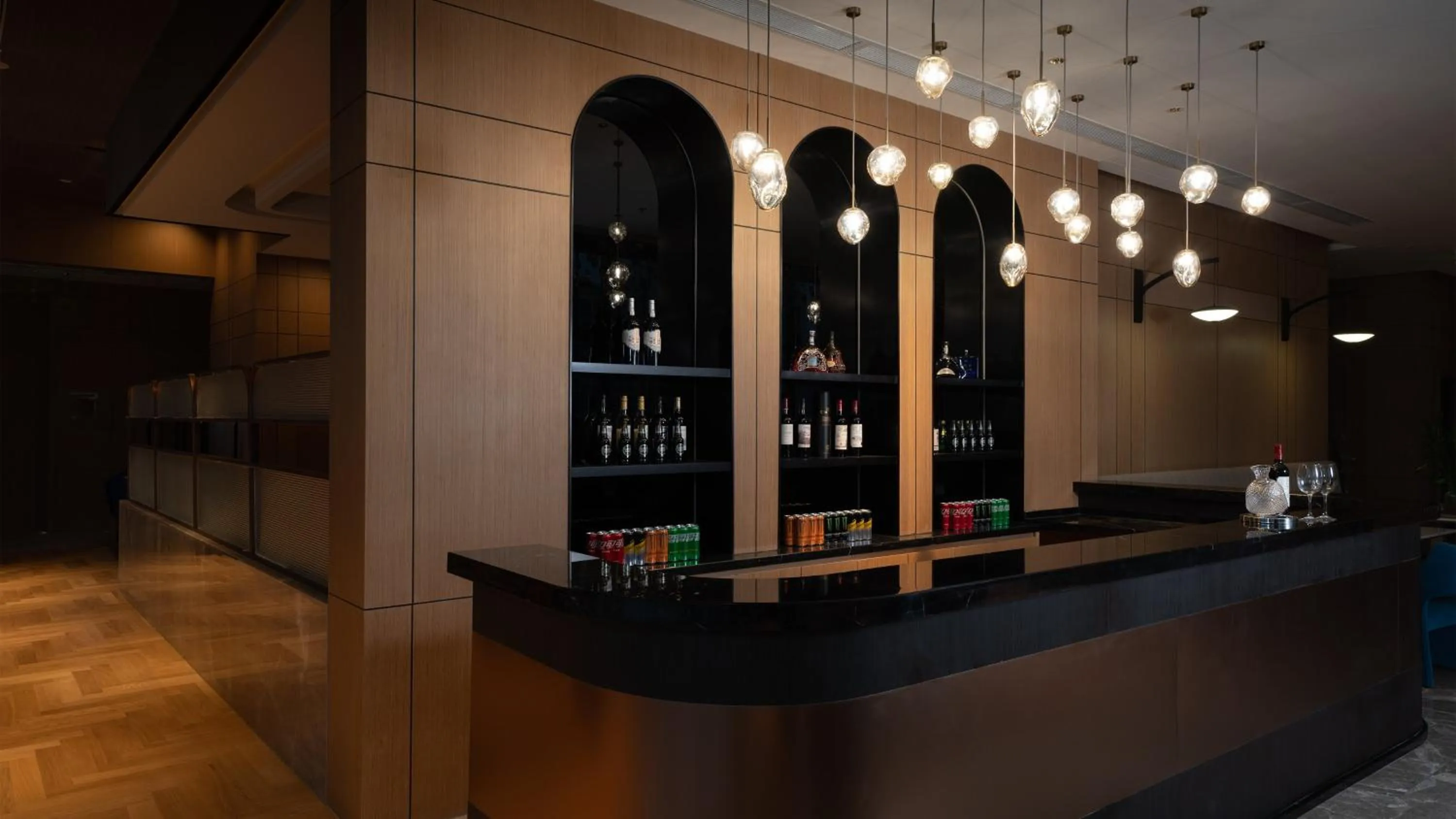 Lounge or bar in Holiday Inn Express Chengdu Pidu by IHG