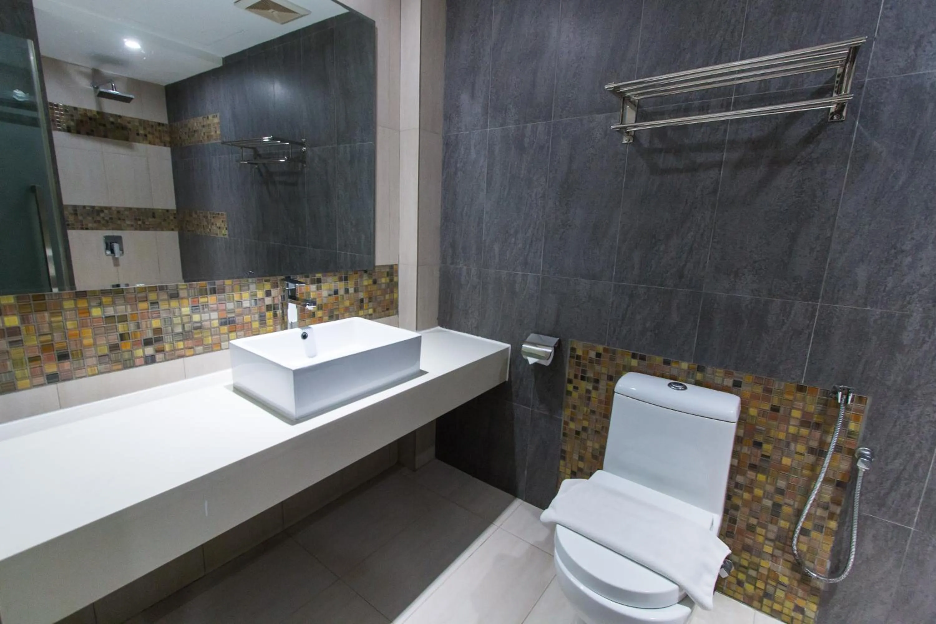 Toilet in Hotel 99 Bandar Puteri Puchong