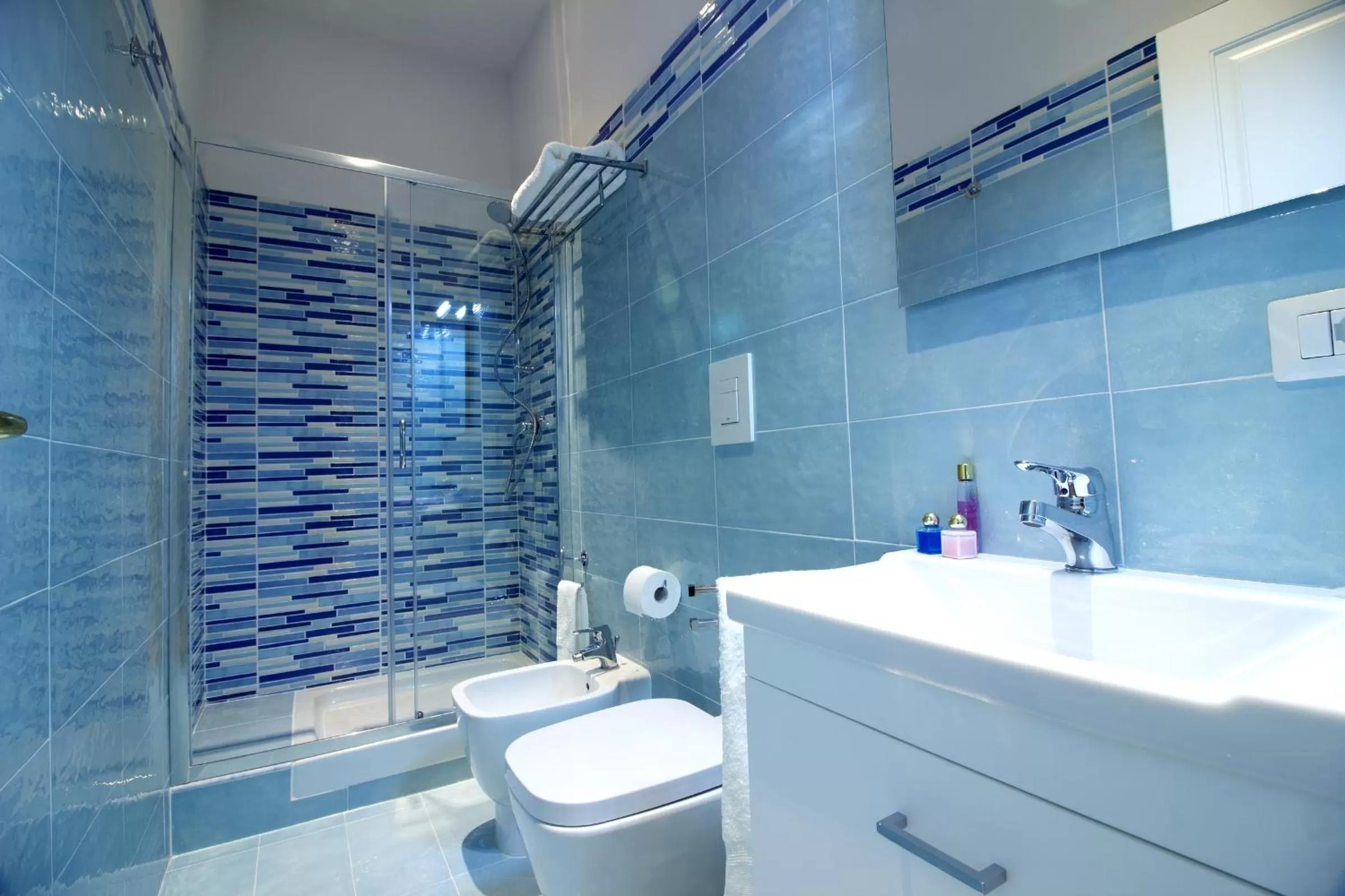 Bathroom in Palazzo d'Auria ApartHotel