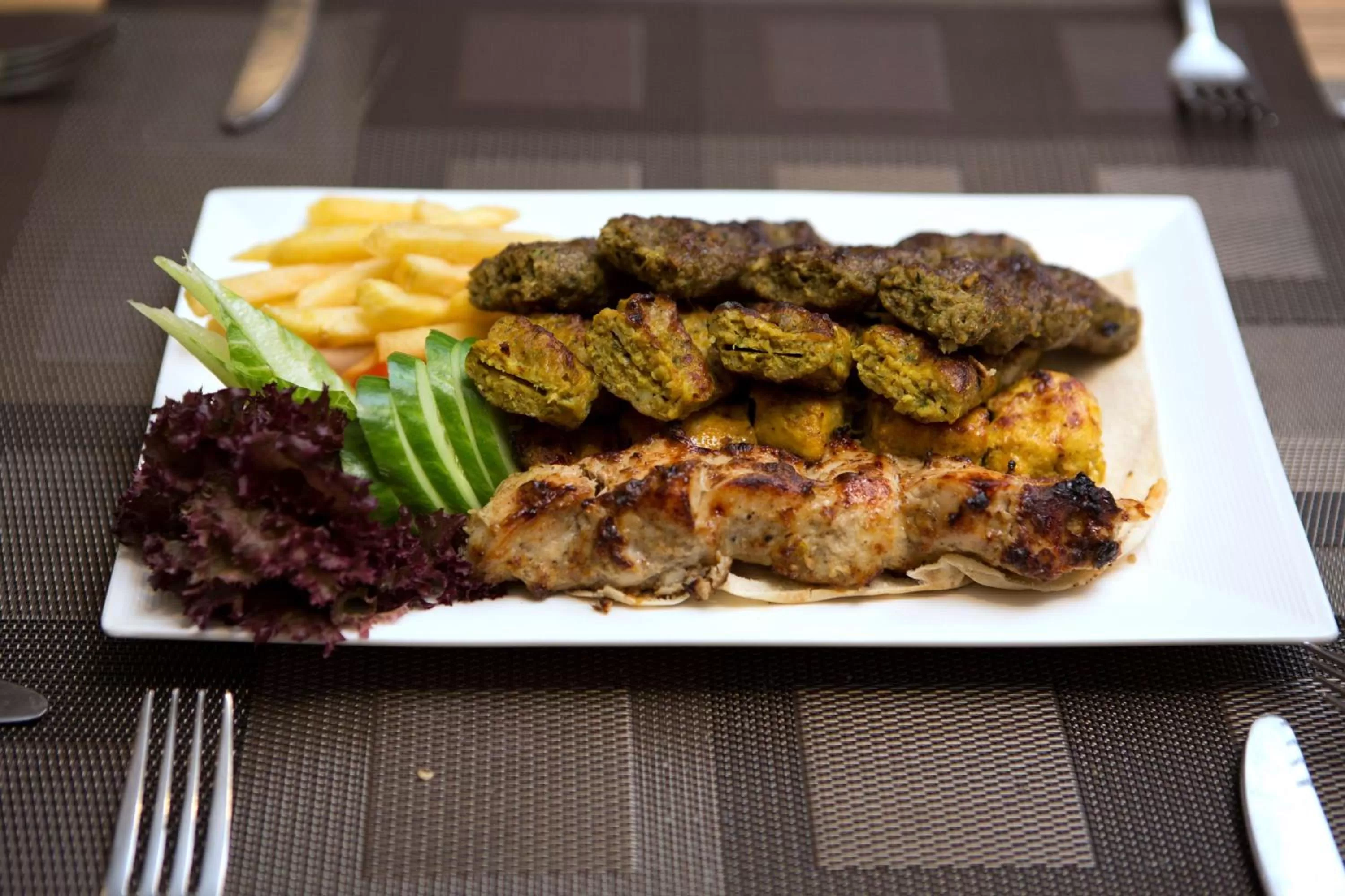 Restaurant/places to eat in Best Western Plus Pearl Creek