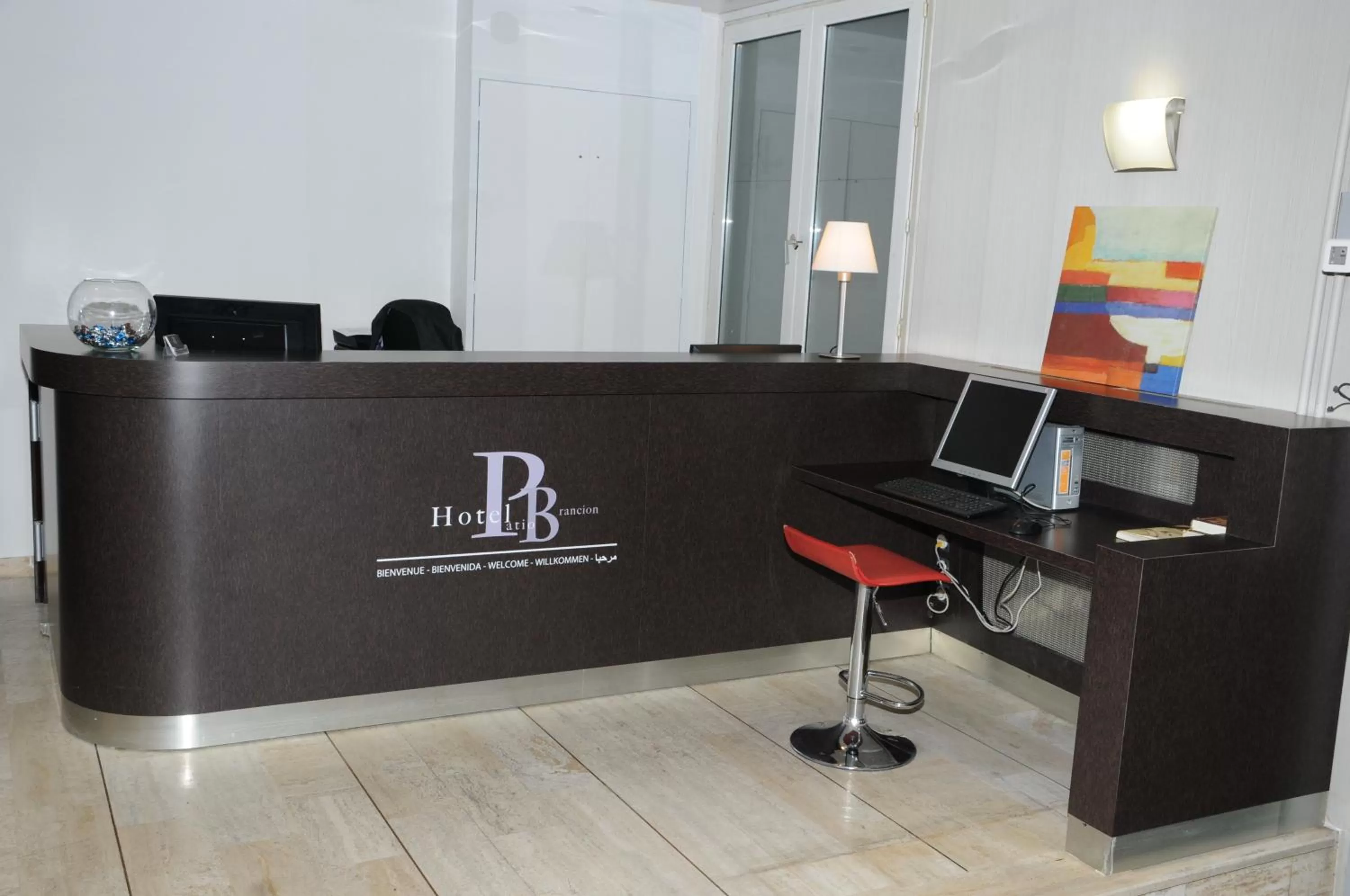 Lobby or reception in Hôtel Patio Brancion