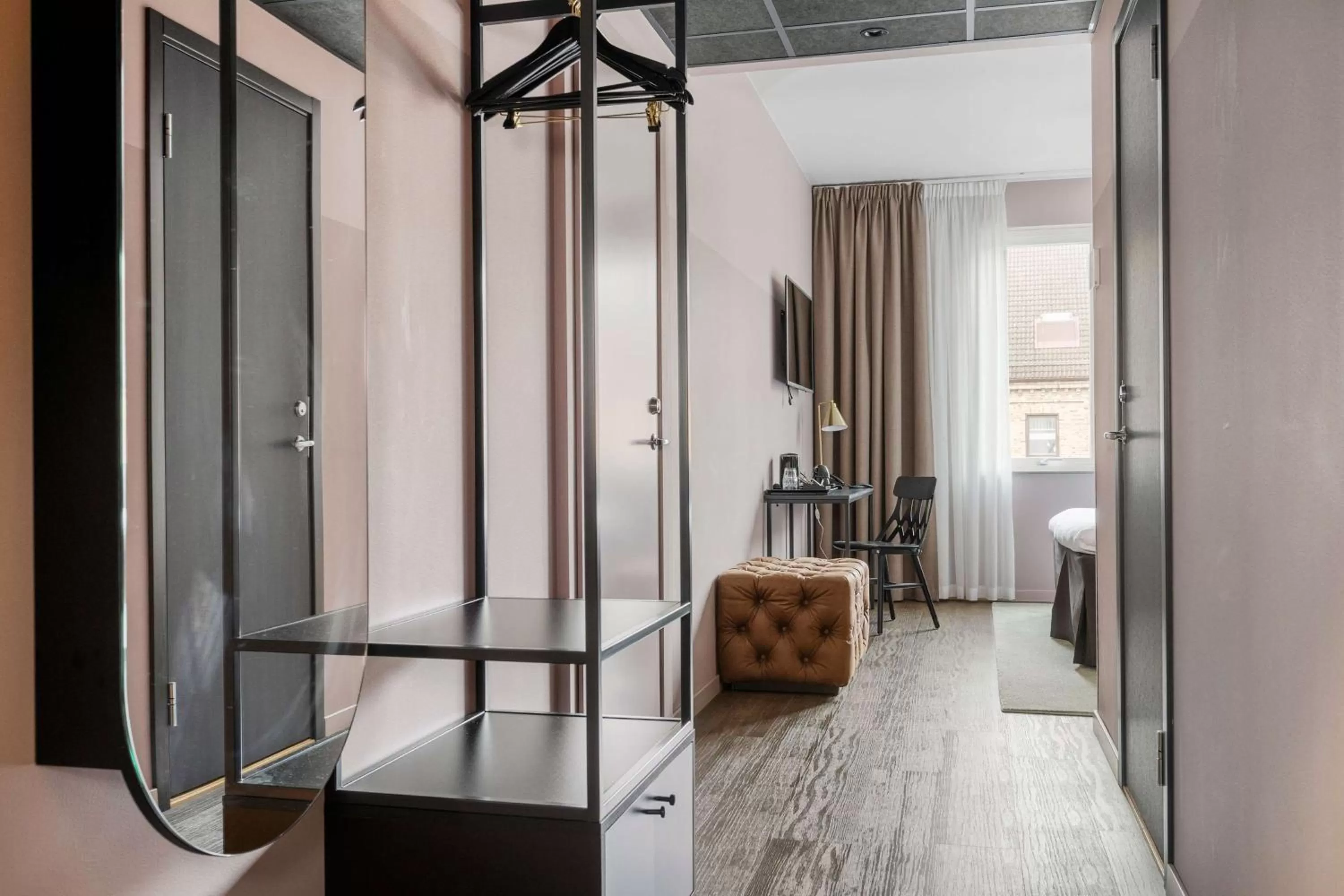 Bedroom in Best Western Plus Hus 57