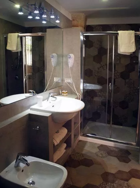 Bathroom in Sine Tempore B&B