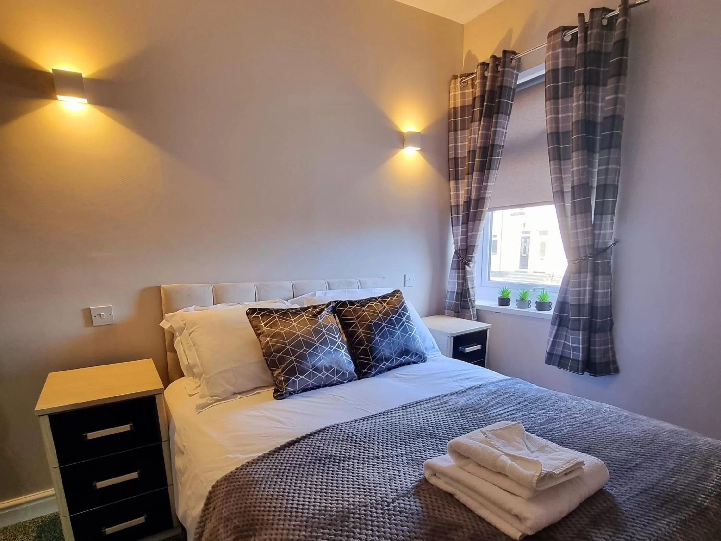 Bed in The Railway Crossings