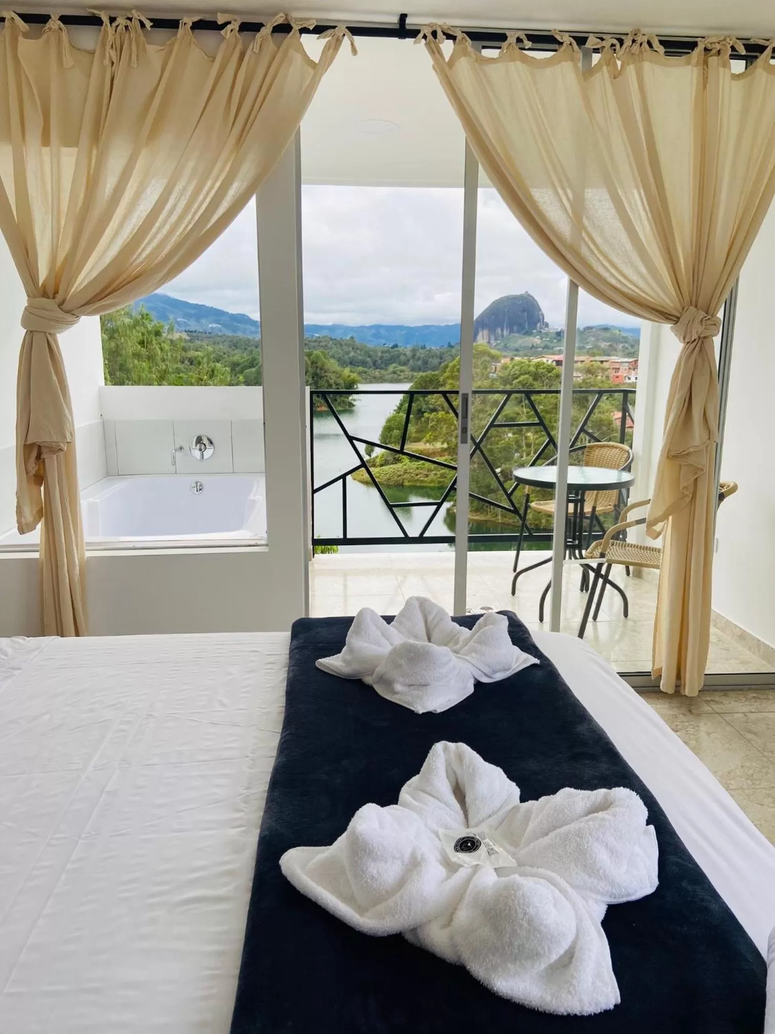 Natural landscape, Bed in La Madriguera