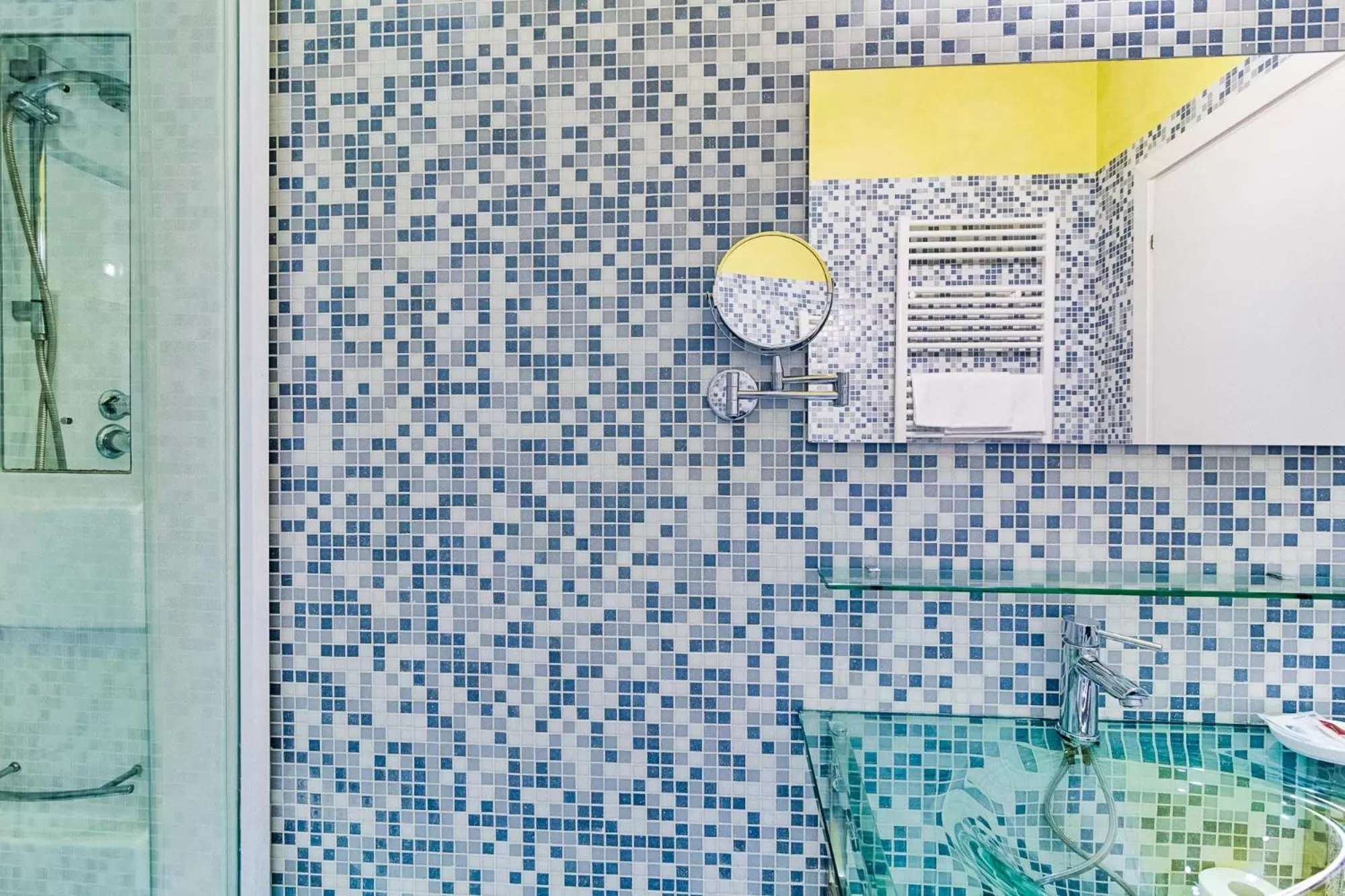 Bathroom, Floor Plan in Lloyd Residence Triestino