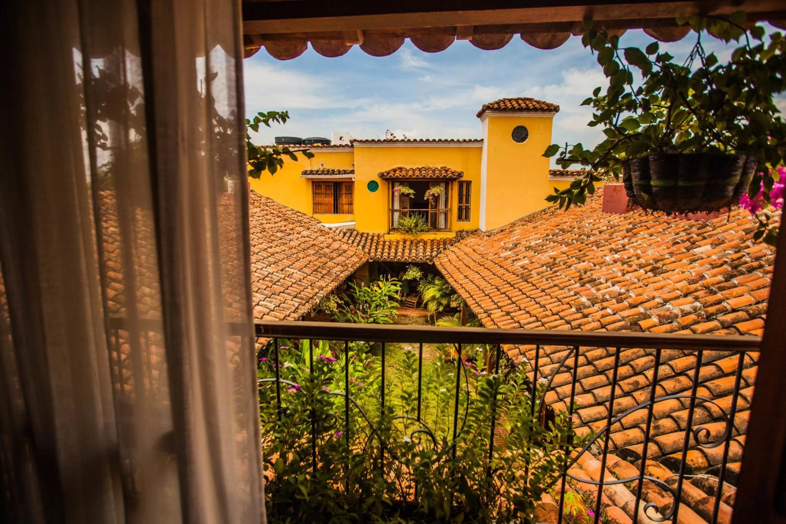 Balcony/Terrace in La Casa Amarilla
