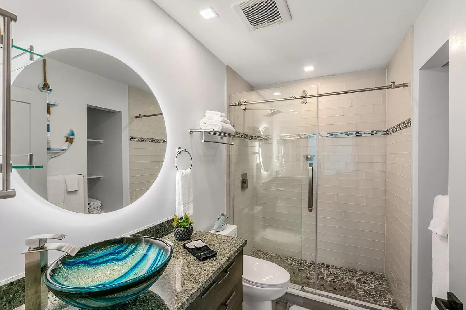 Cape Crossing Resort & Marina