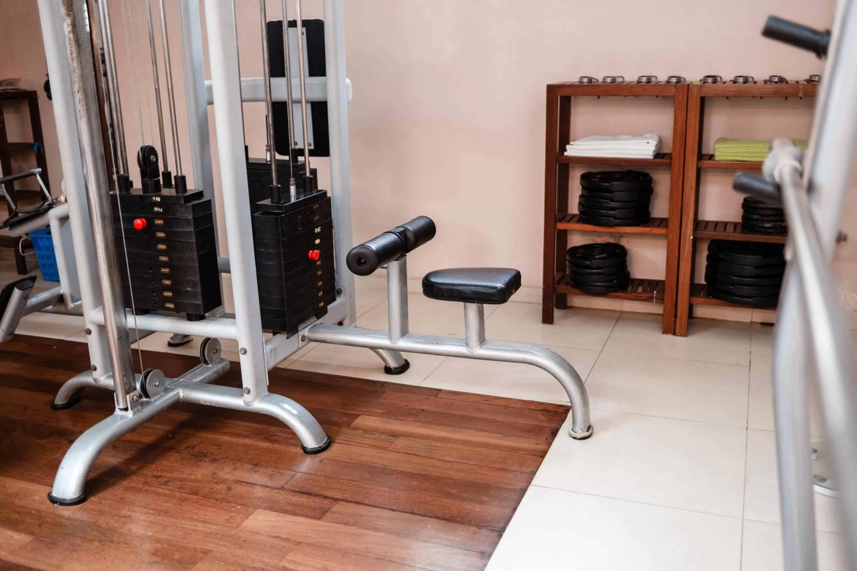Fitness centre/facilities in Calypso Hôtel
