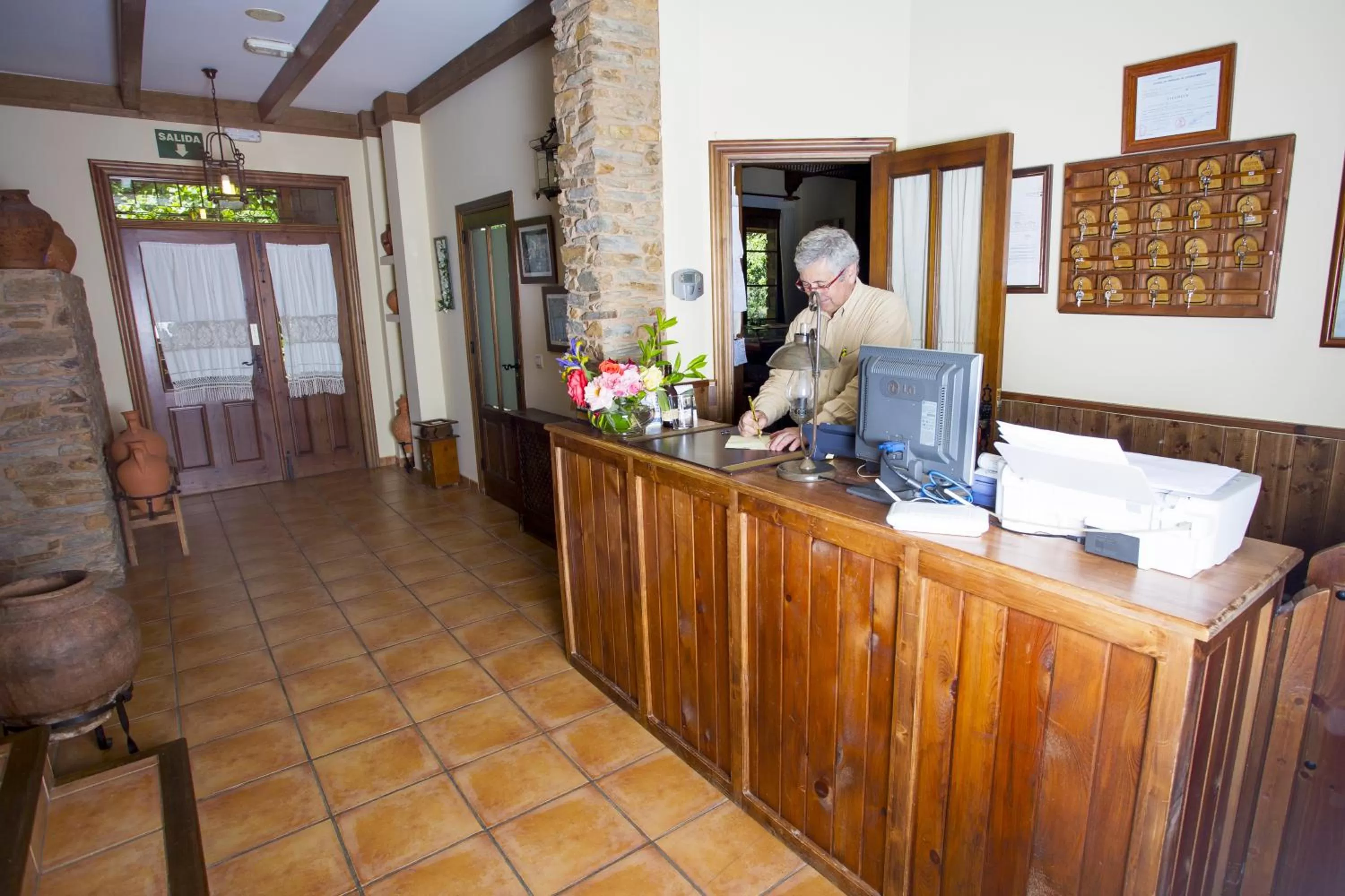 Lobby or reception in Hotel Rural Castúo H CC 656