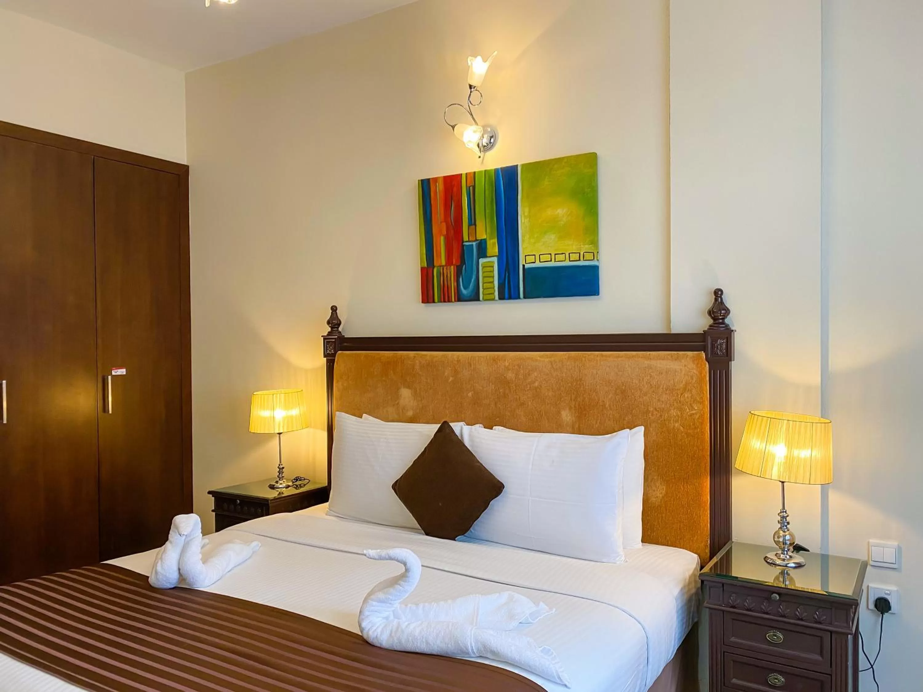 Bed in Auris Boutique Hotel Apartments, Al Barsha - At The Mall